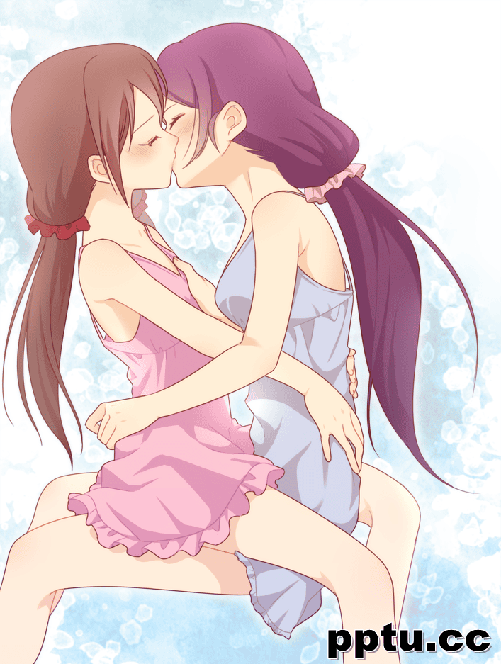 动漫美女亲吻图片高清精选