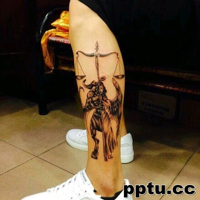 天使与恶魔纹身男 后背小天使与恶魔可爱纹身图案大全