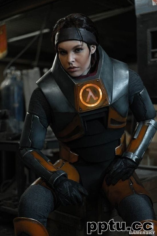 俄妹COS《半条命Alyx》女主 身披战甲的冷艳女战士-皮皮兔动漫