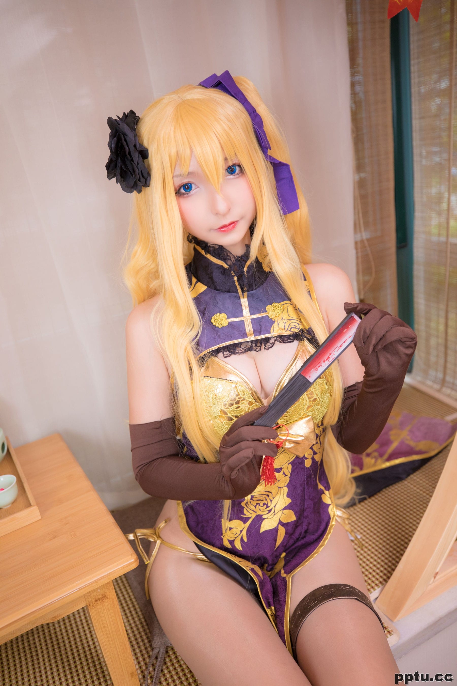 神楽坂真冬《艳娘幻梦谭 - 金莲》 [萝莉COSPLAY] 写真集