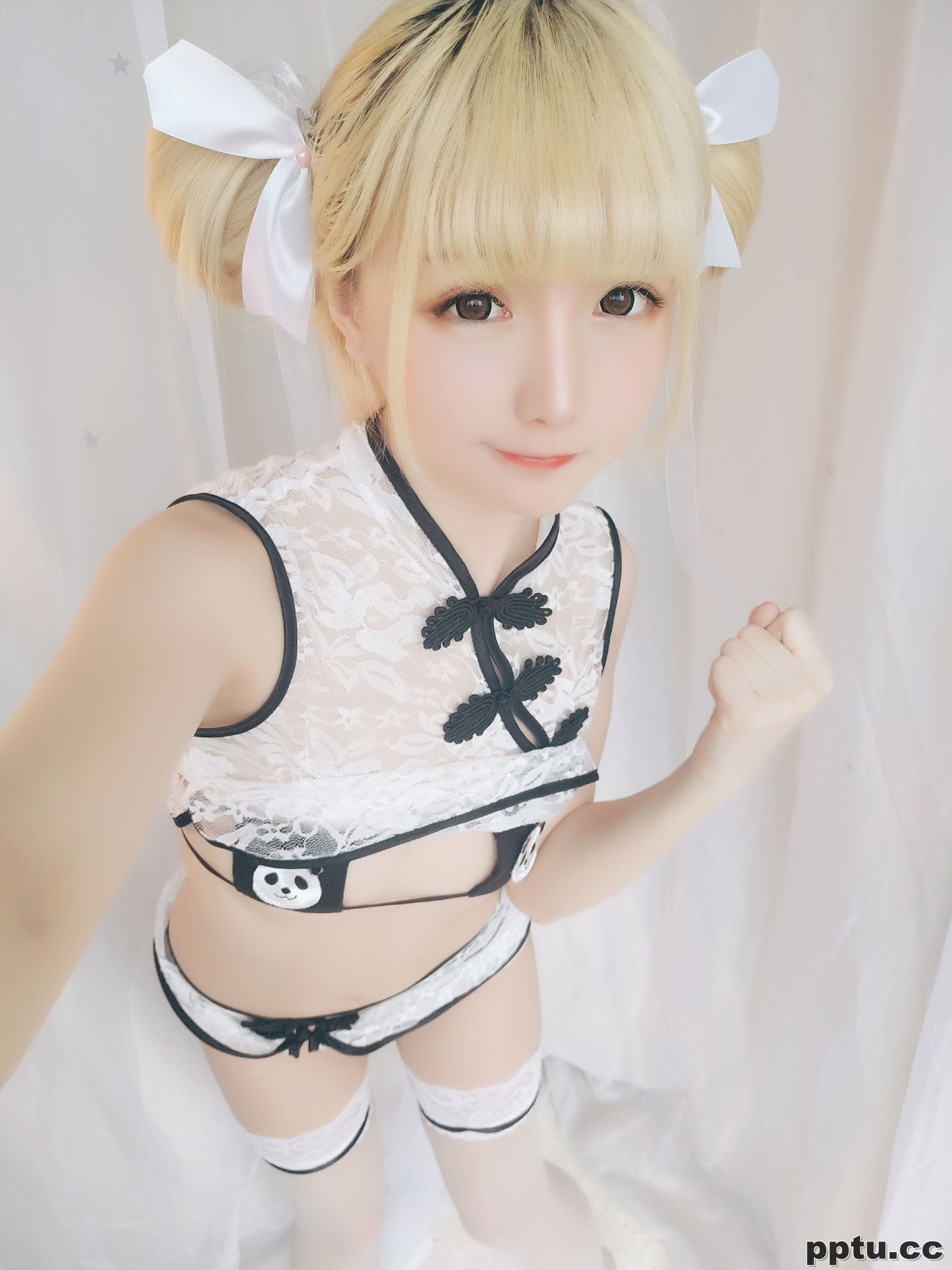 星之迟迟 《熊猫旗袍》 [福利COSPLAY] 写真集