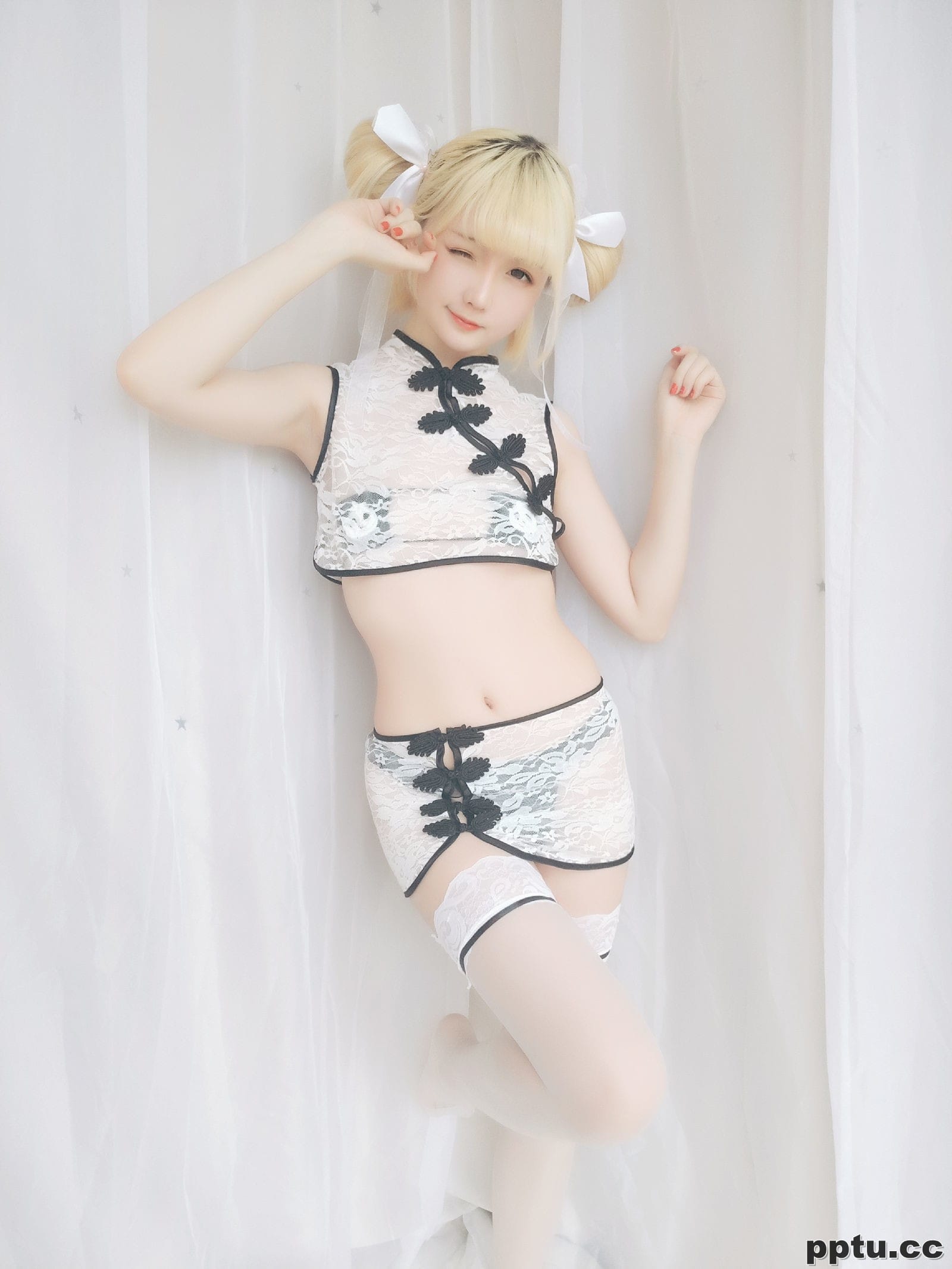 星之迟迟 《熊猫旗袍》 [福利COSPLAY] 写真集