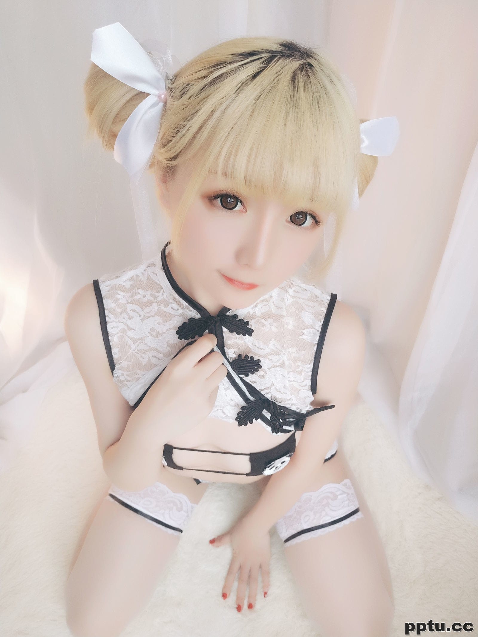 星之迟迟 《熊猫旗袍》 [福利COSPLAY] 写真集