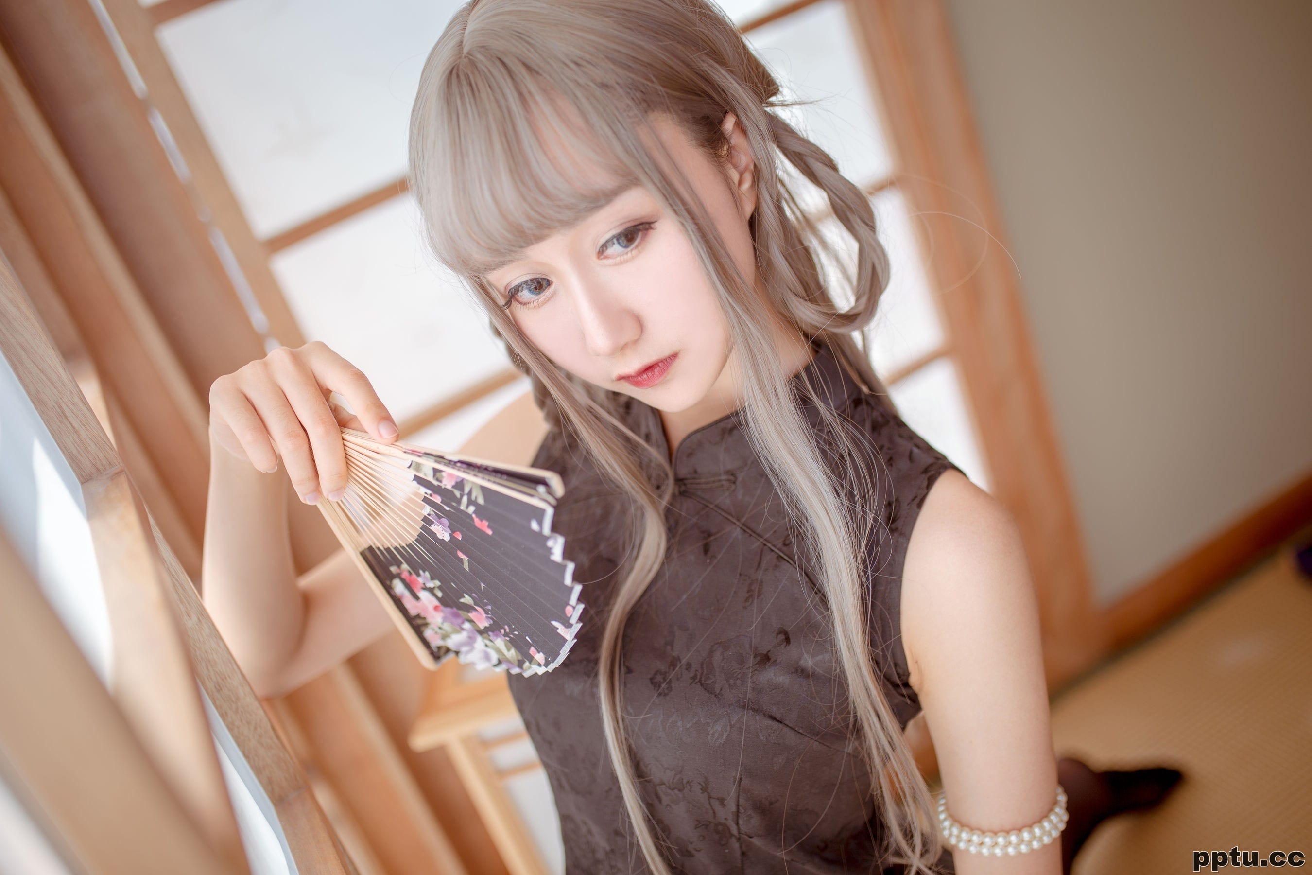 木绵绵OwO《魔女旗袍&小野妹子》 [COSER美女] 写真集