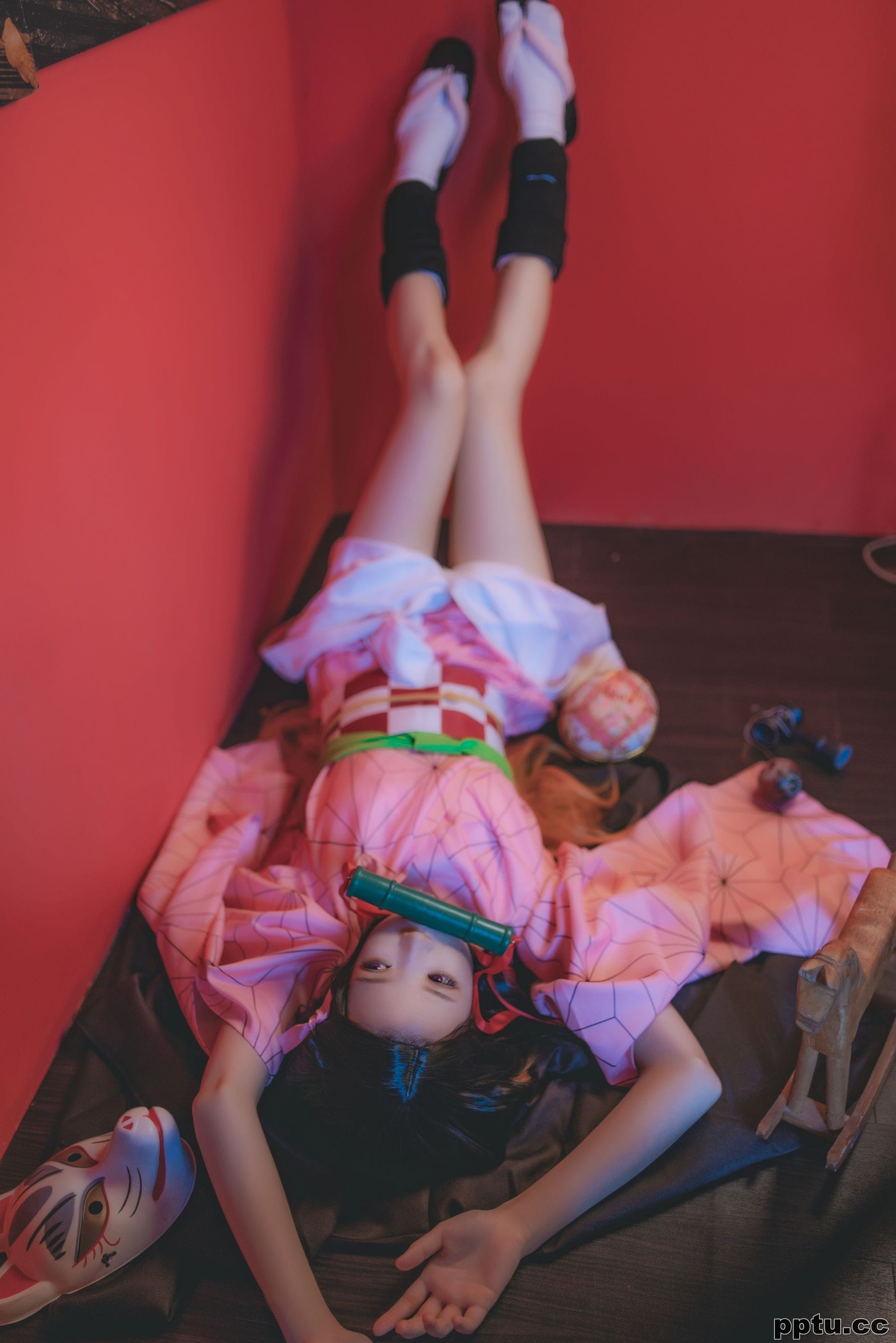 桜桃喵《灶门祢豆子》 [萝莉COS] 写真集