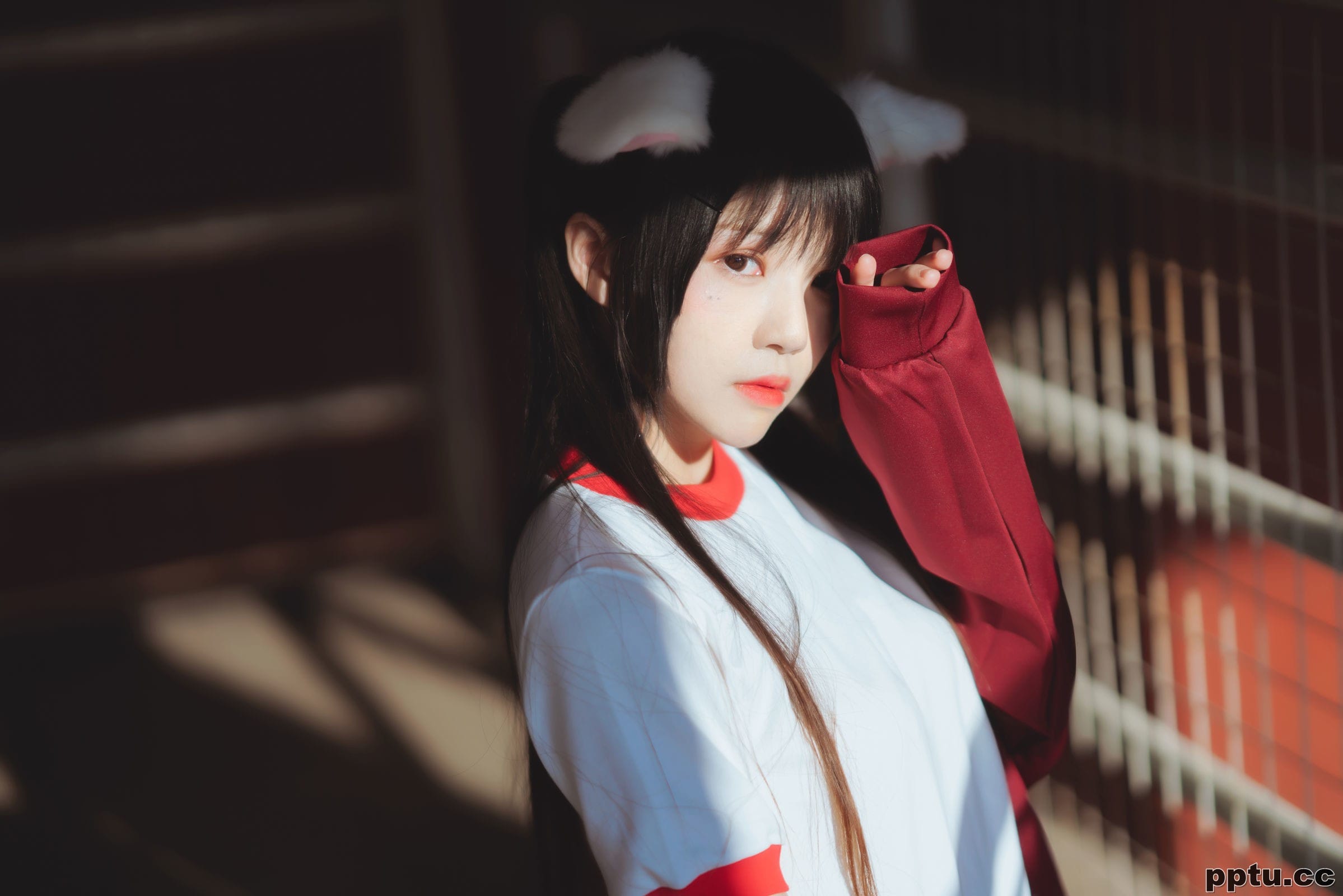 桜桃喵《红色体操服》 [萝莉COS] 写真集