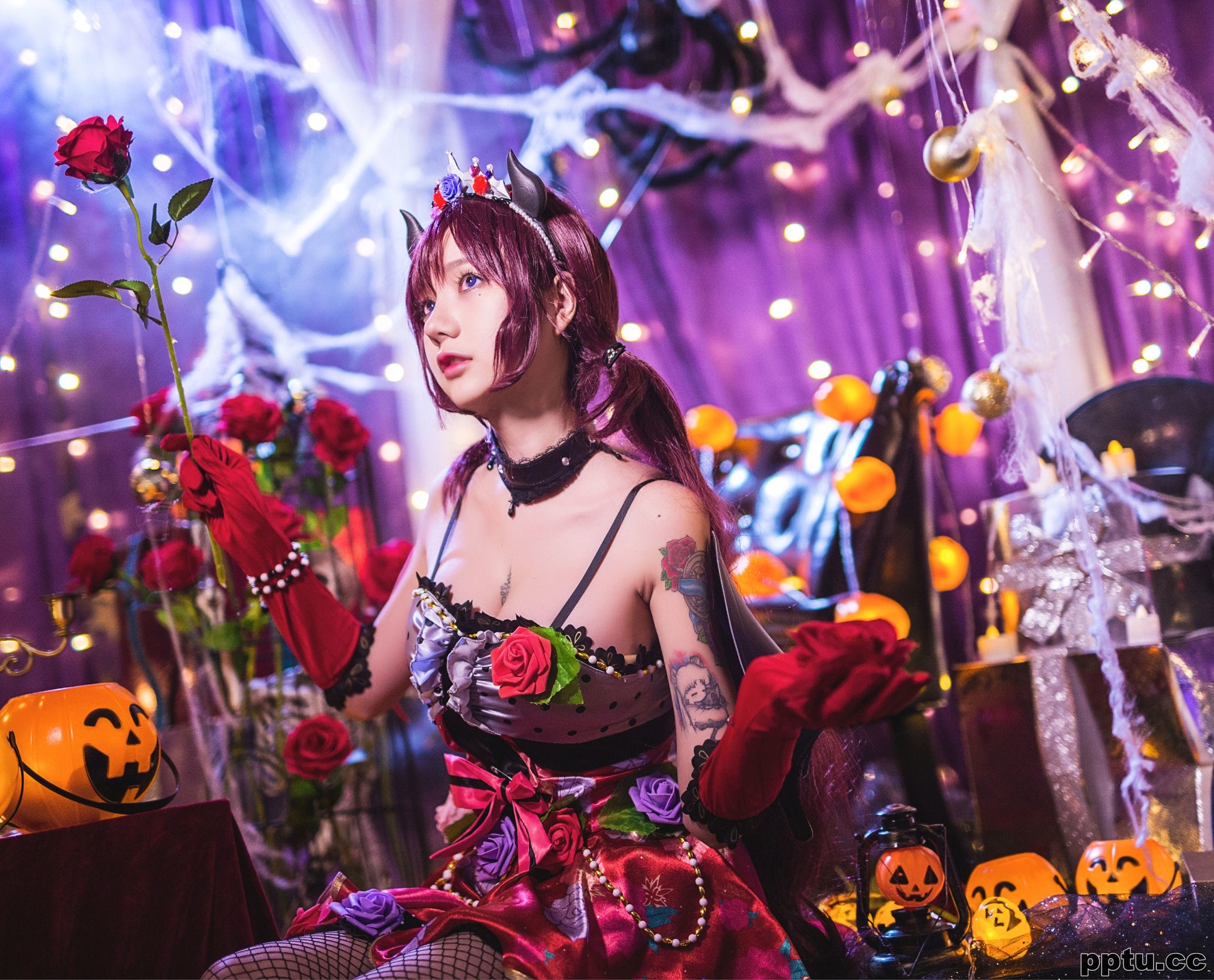 COSER洛丽塔大哥《小恶魔+甄姬+金莲》  [COSPLAY美女] 写真集