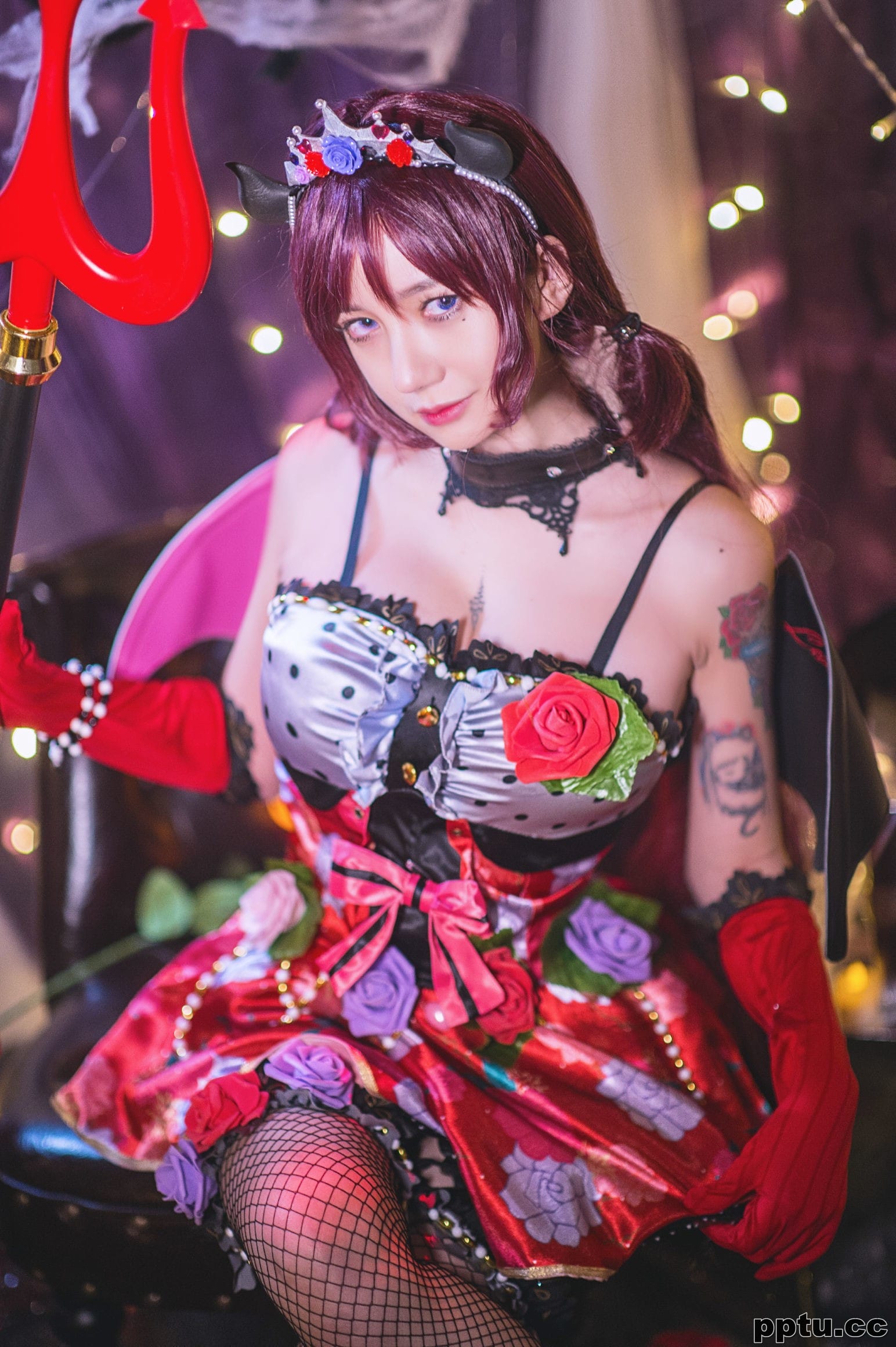 COSER洛丽塔大哥《小恶魔+甄姬+金莲》  [COSPLAY美女] 写真集