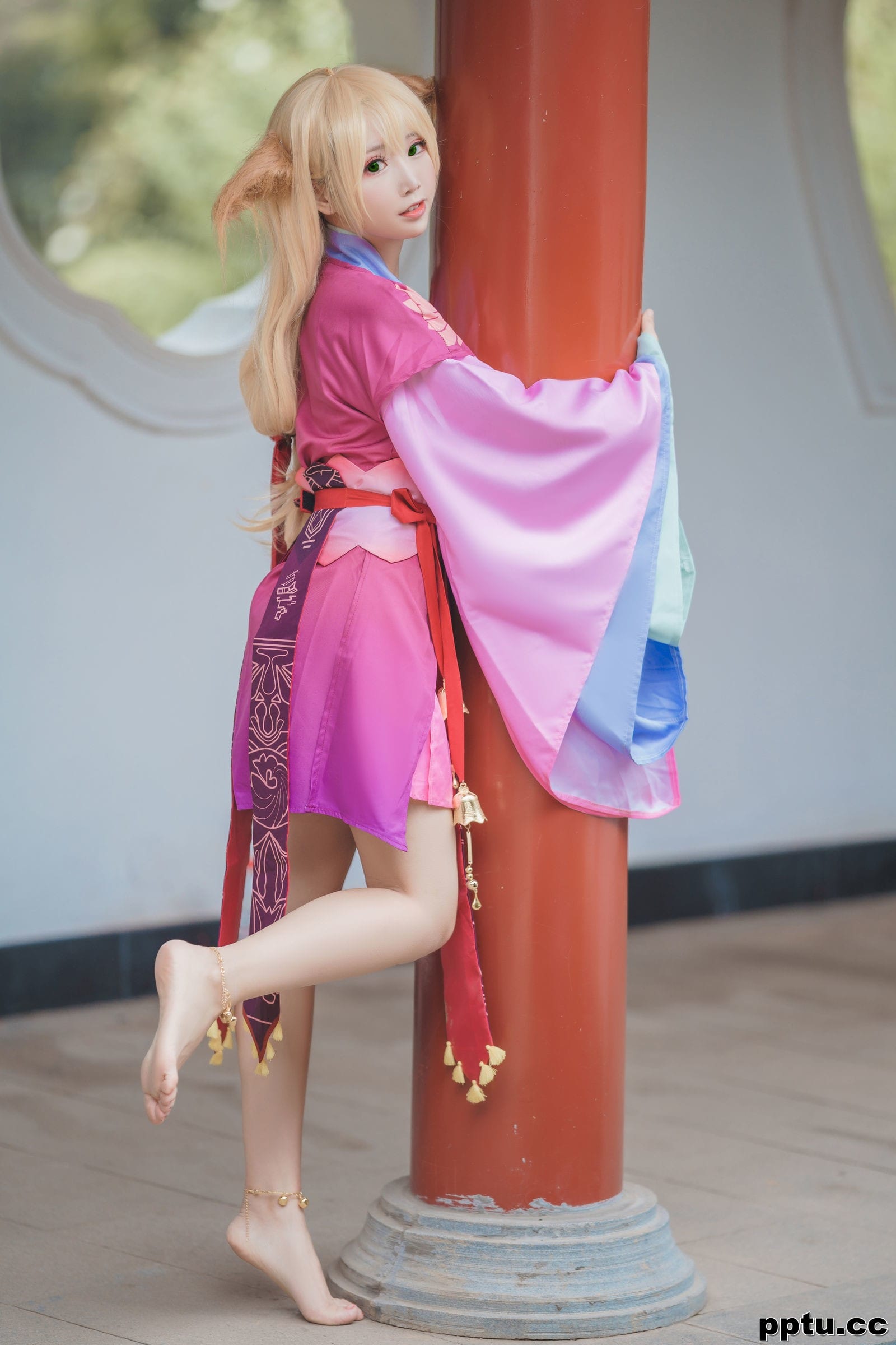 面饼仙儿《涂山苏苏》  [福利COSPLAY] 写真集