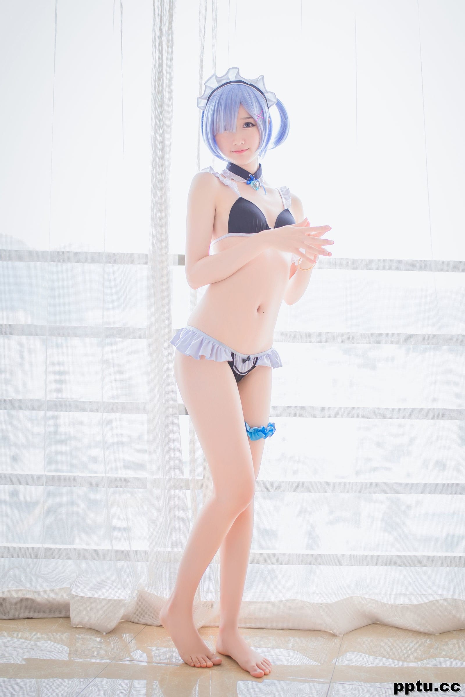 木绵绵OwO《蕾姆泳装+兔女郎》 [萝莉COS] 写真集