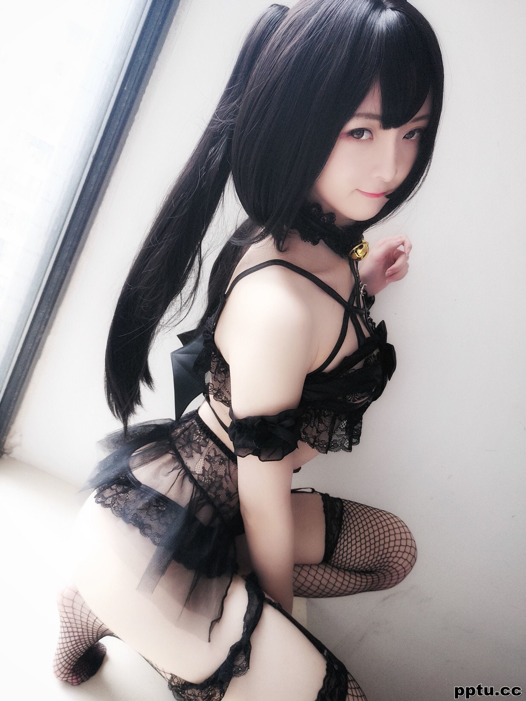 一小央泽《小恶魔》 [萝莉COS] 写真集