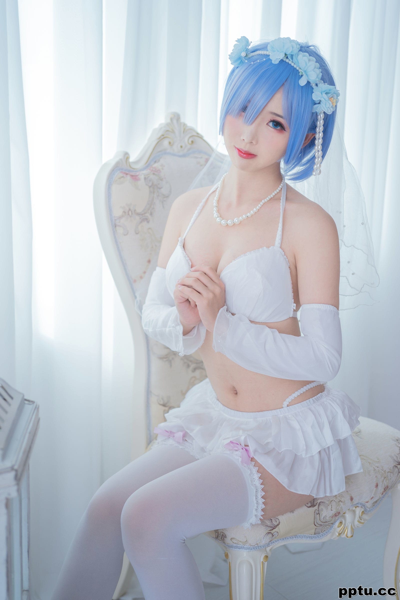 面饼仙儿《花嫁蕾姆》 [福利COSPLAY] 写真集