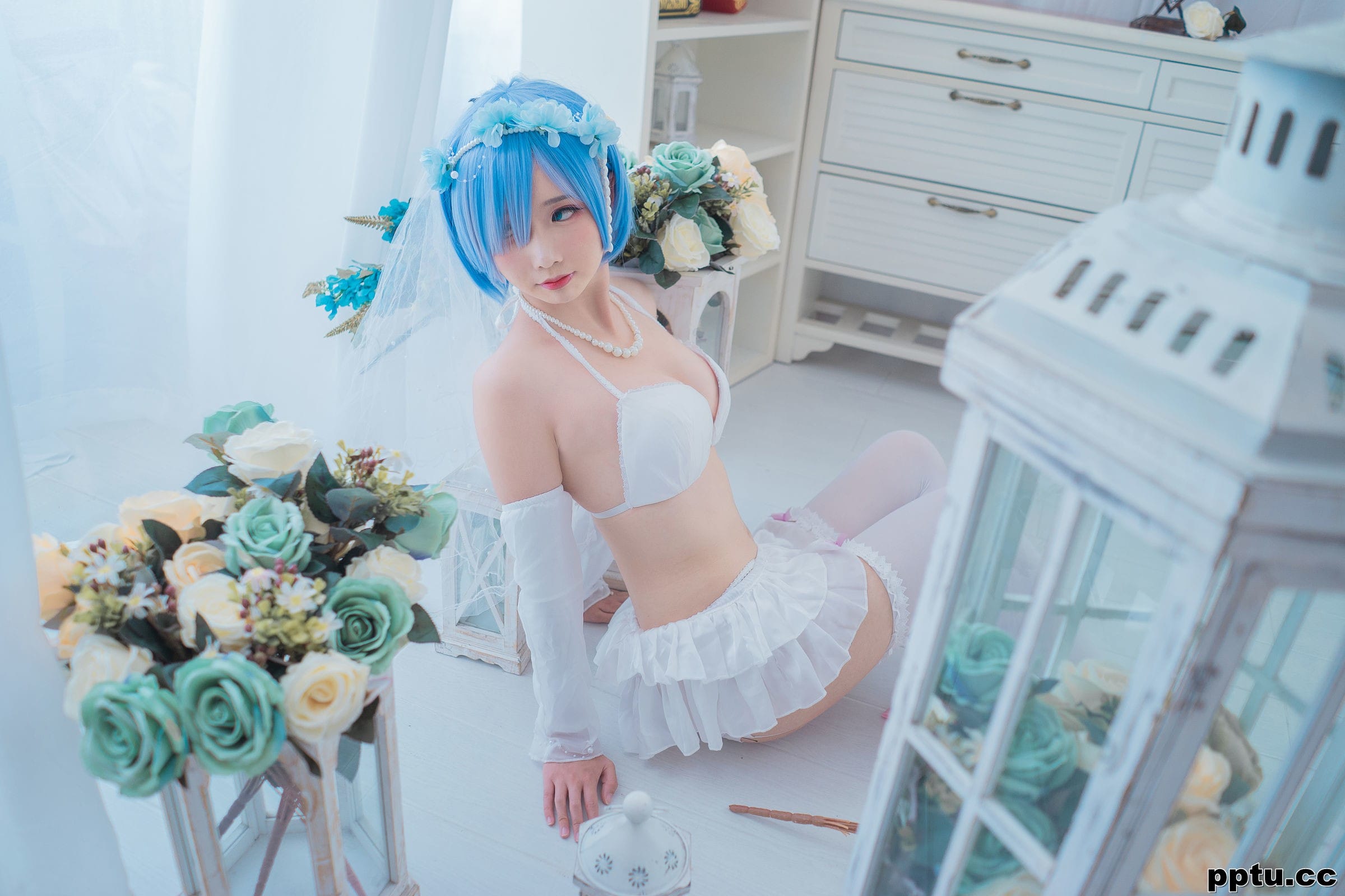 面饼仙儿《花嫁蕾姆》 [福利COSPLAY] 写真集