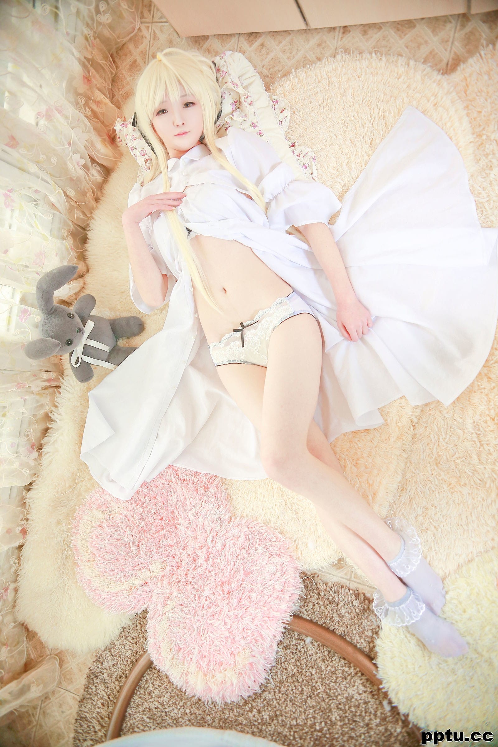 一小央泽《穹妹》 [萝莉COS] 写真集