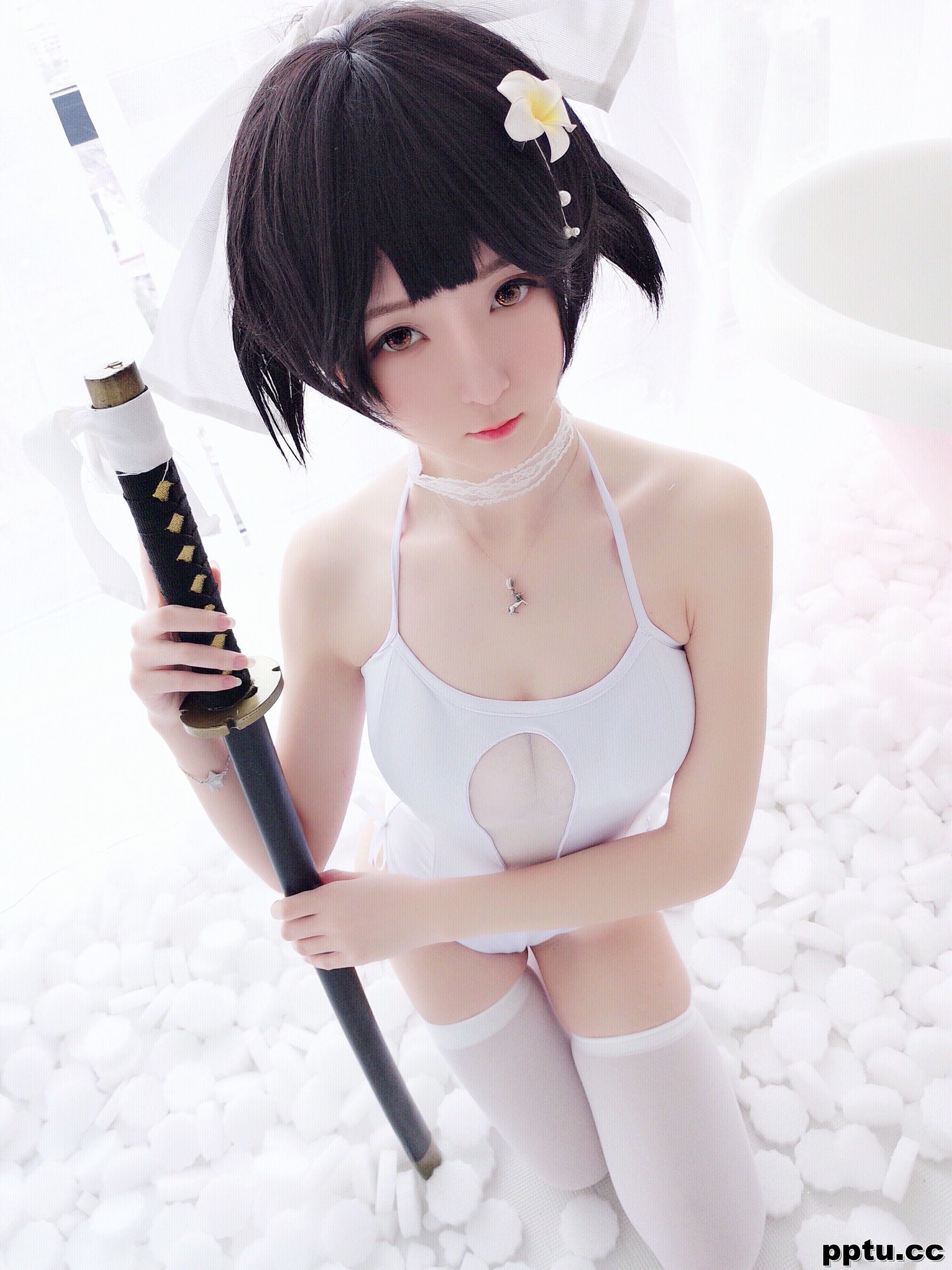 一小央泽《高雄・泳装》 [萝莉COS] 写真集