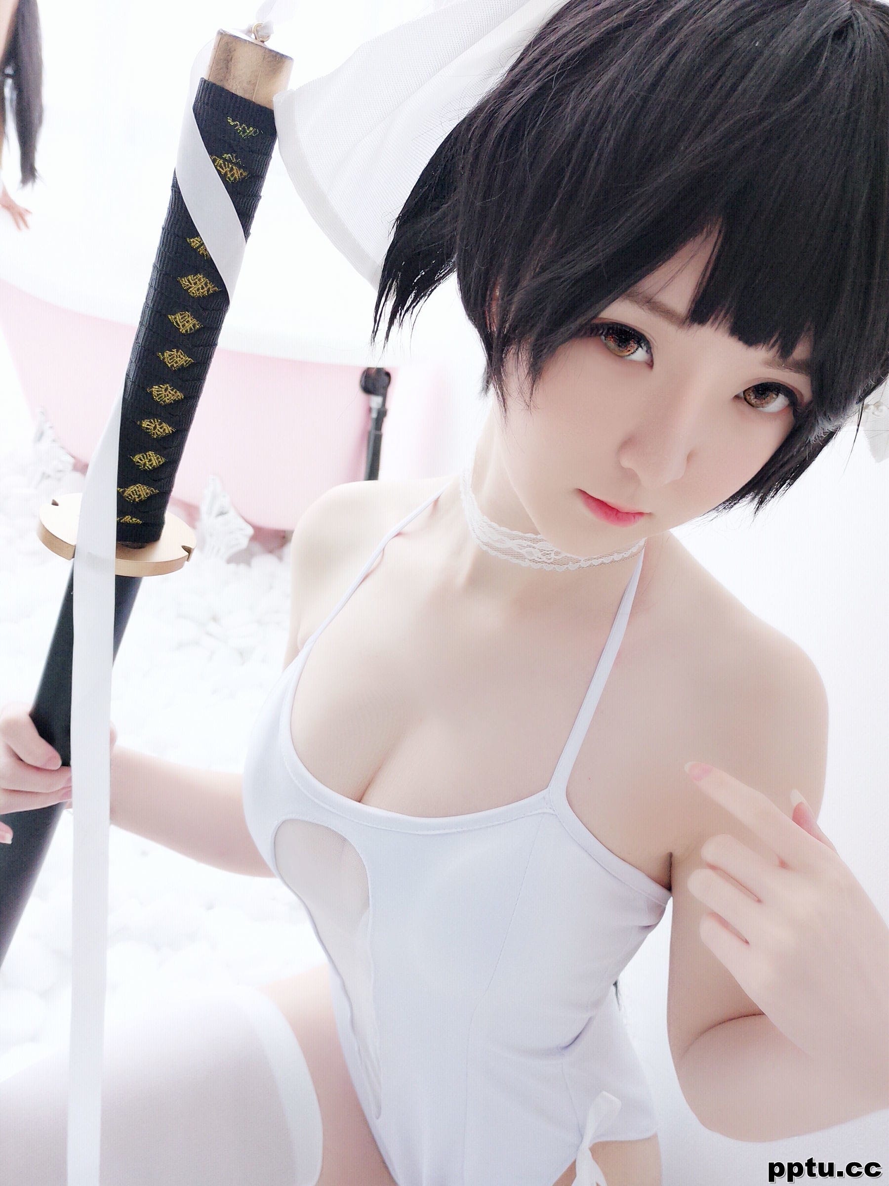 一小央泽《高雄・泳装》 [萝莉COS] 写真集