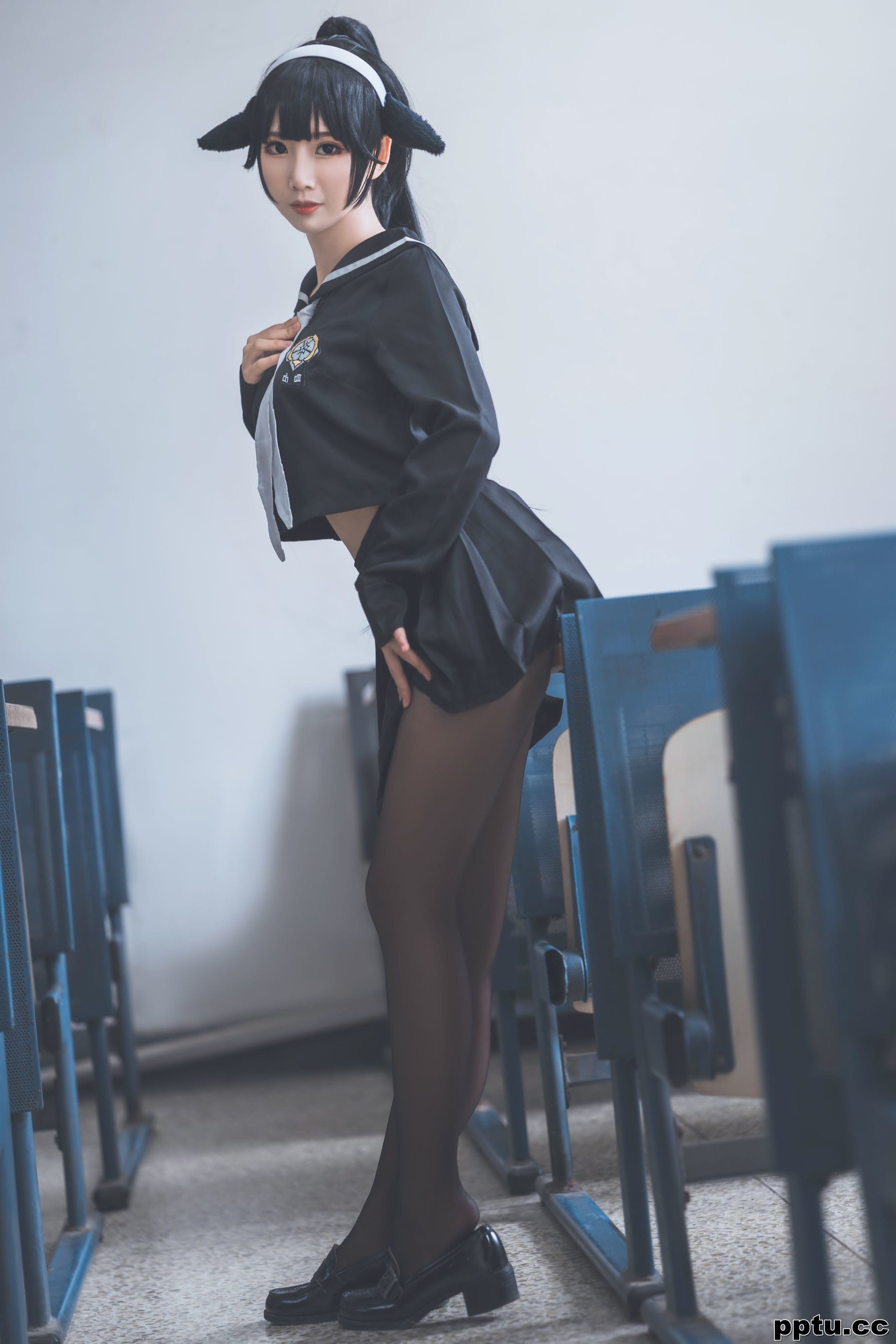 COSER小姐姐面饼仙儿《高雄仙儿》  [福利COSPLAY] 写真集