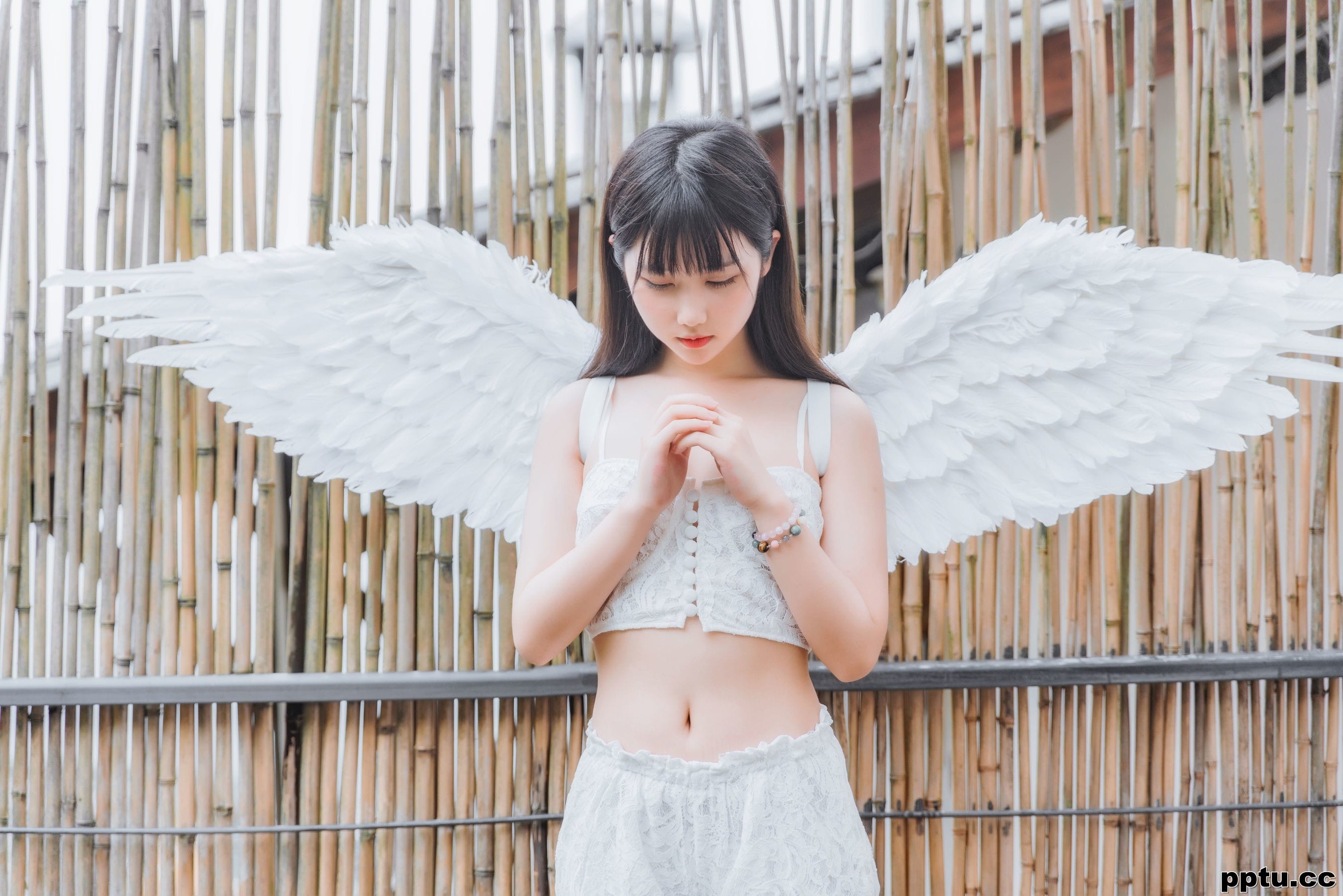 微博福利姬镜酱《空镜》 [萝莉COS] 写真集