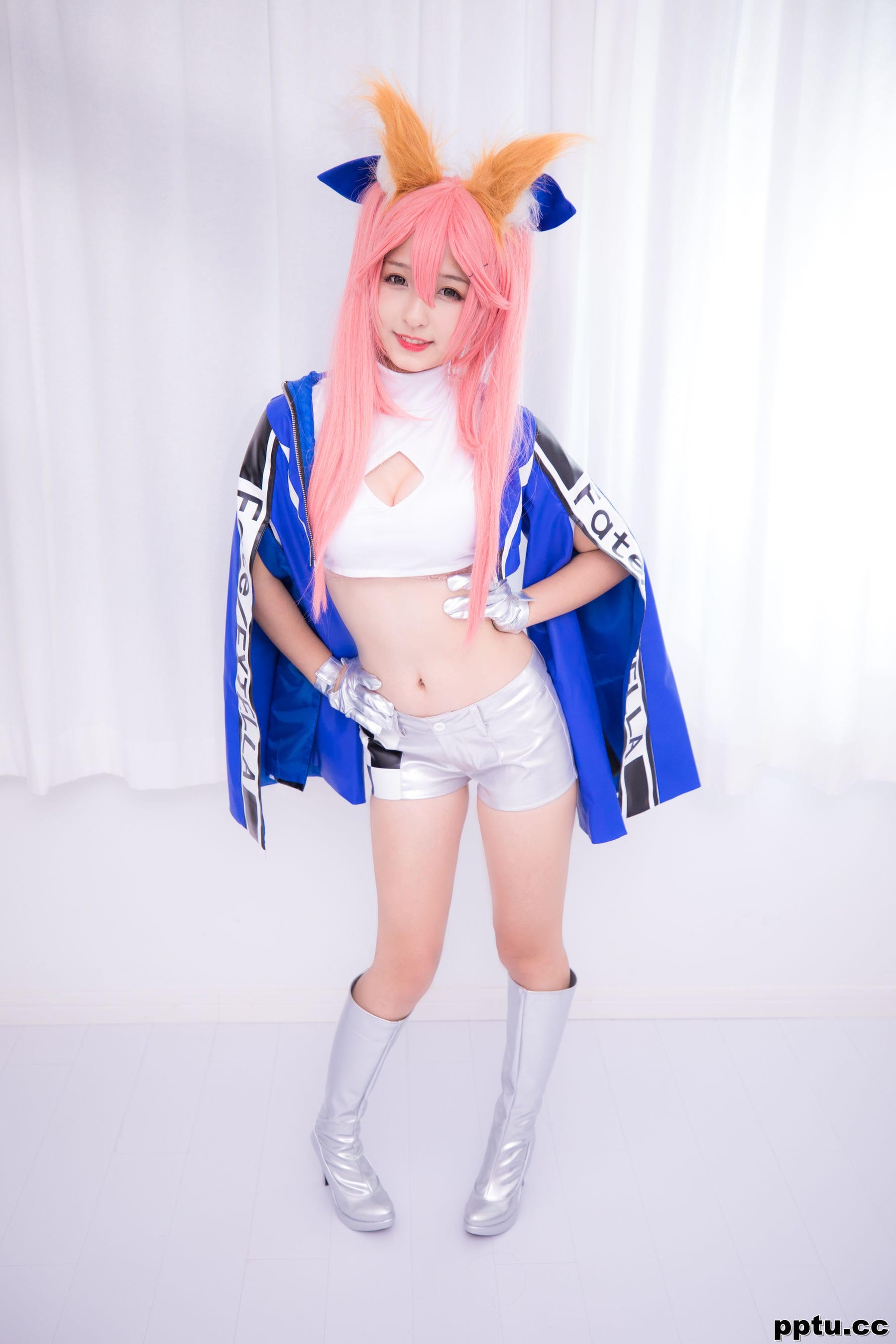 神楽坂真冬《目標はあなた、エンジン全開！！》 [萝莉COSPLAY] 写真集