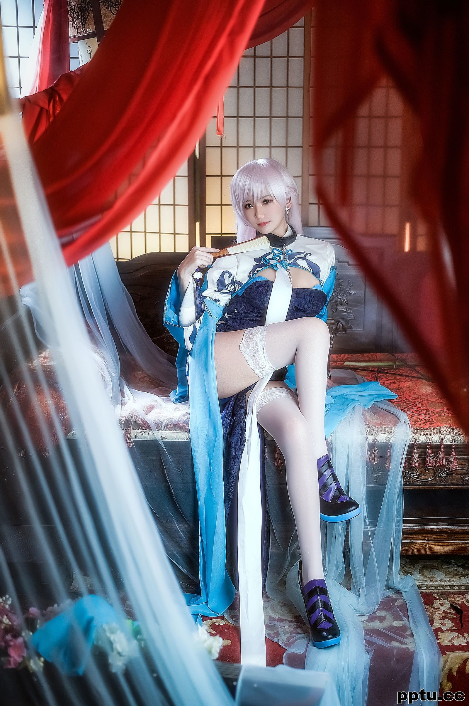 鳗鱼霏儿《碧蓝华裳 贝姐》  [COSPLAY美女] 写真集