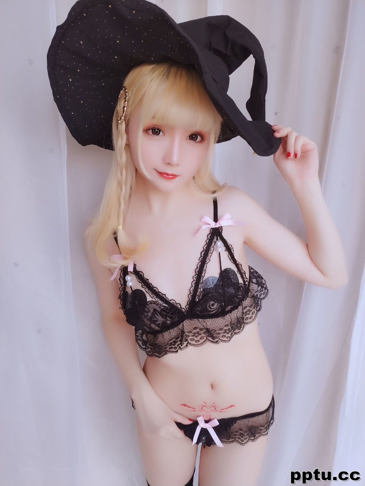 COSER小姐姐星之迟迟 《假日快乐包》 [福利COSPLAY] 写真集-皮皮兔动漫