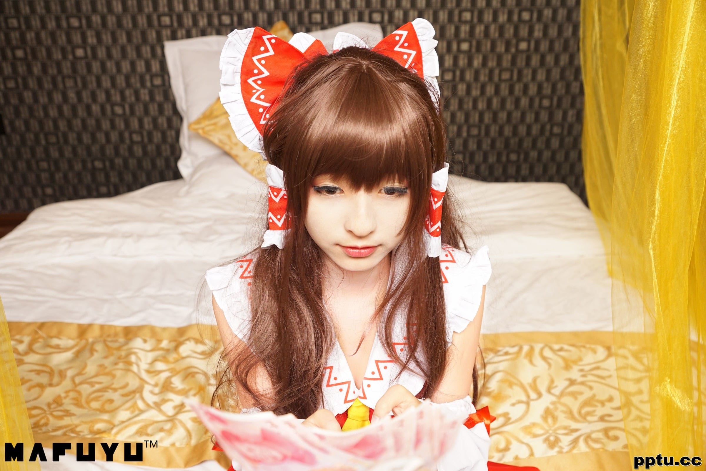 神楽坂真冬 《Reimu猫娘系列》 [萝莉COSPLAY] 写真集