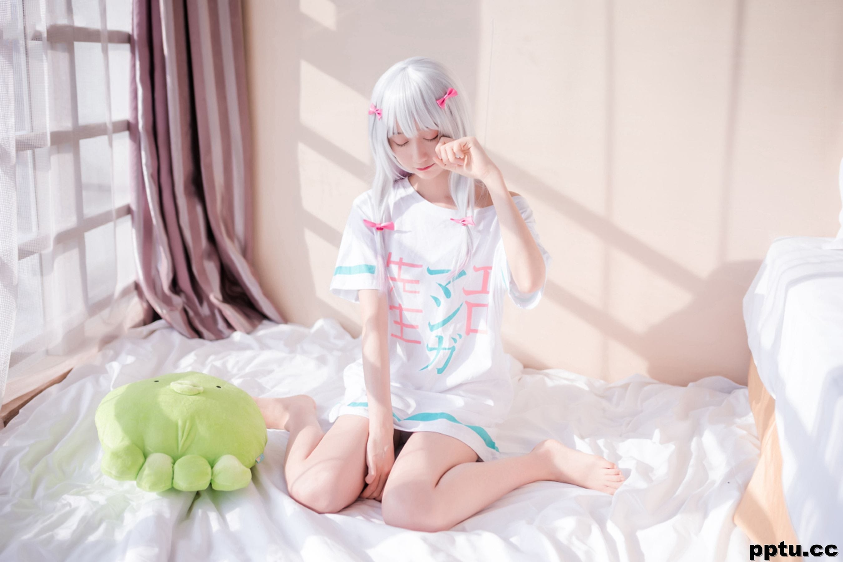 木绵绵OwO《白发魔女》 [萝莉COS] 写真集