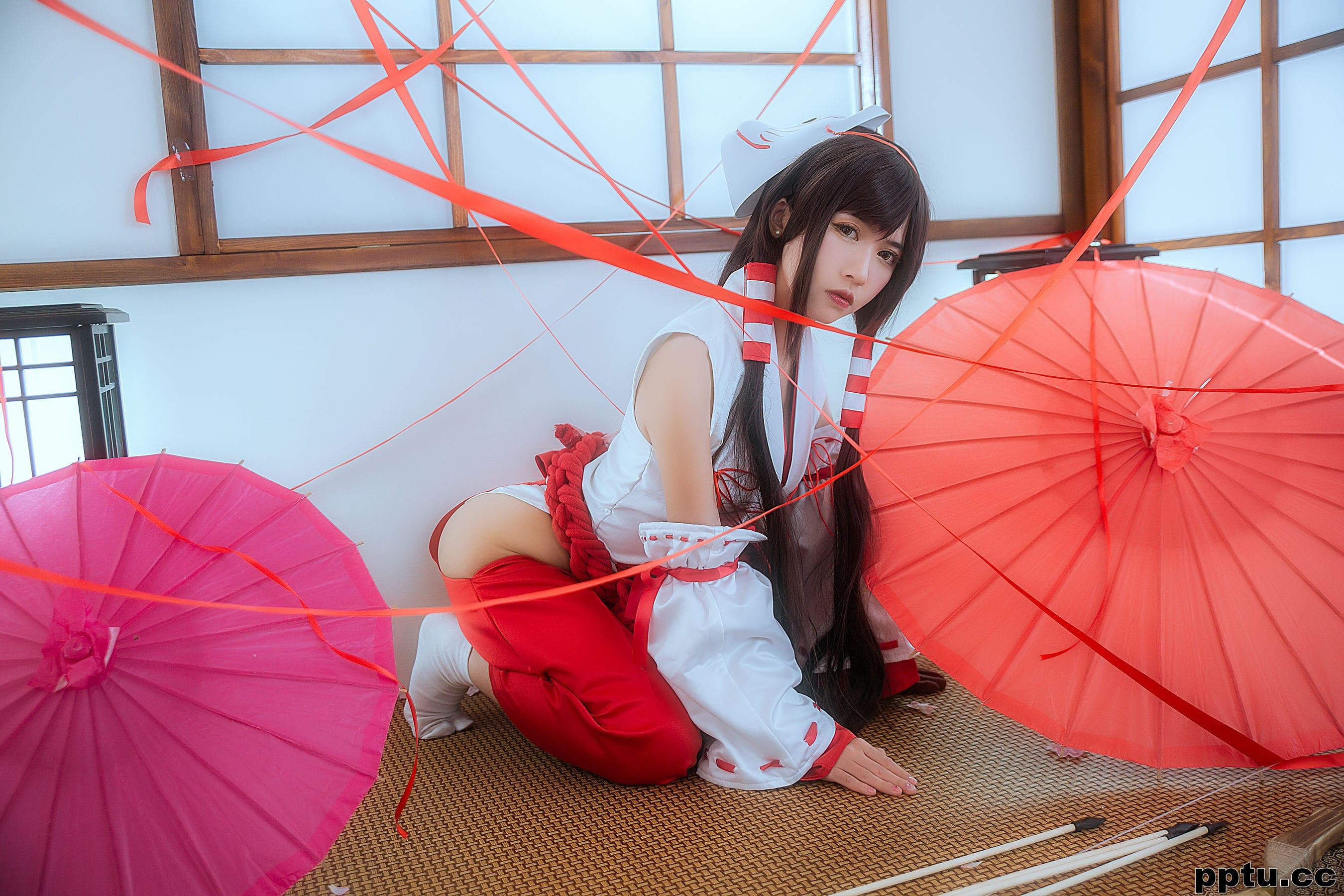 COSER鳗鱼霏儿 《巫女》 [COSPLAY福利] 写真集