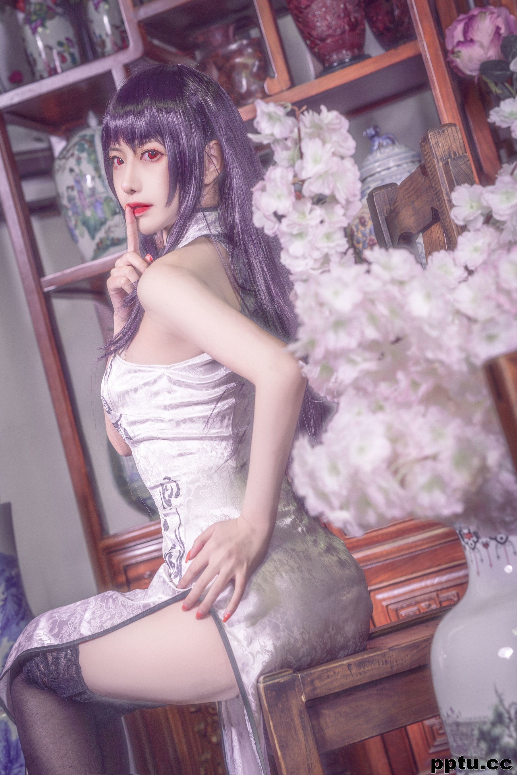 Shika小鹿鹿《学姐旗袍》 [萝莉COS] 写真集-皮皮兔动漫