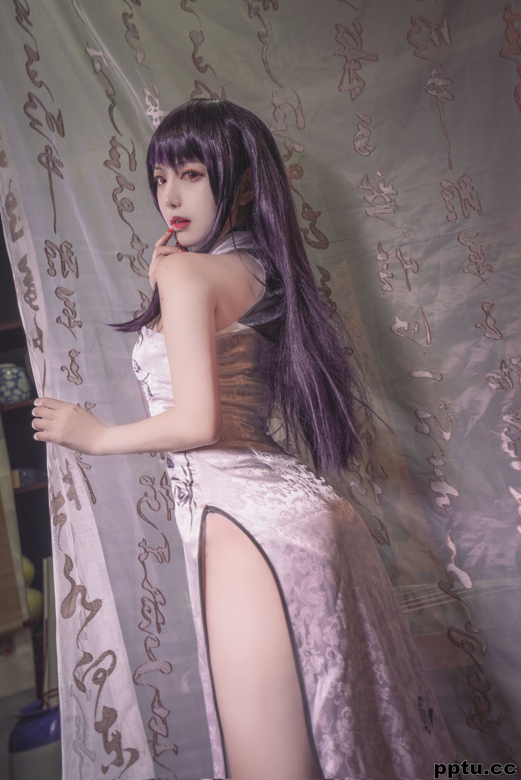 Shika小鹿鹿《学姐旗袍》 [萝莉COS] 写真集