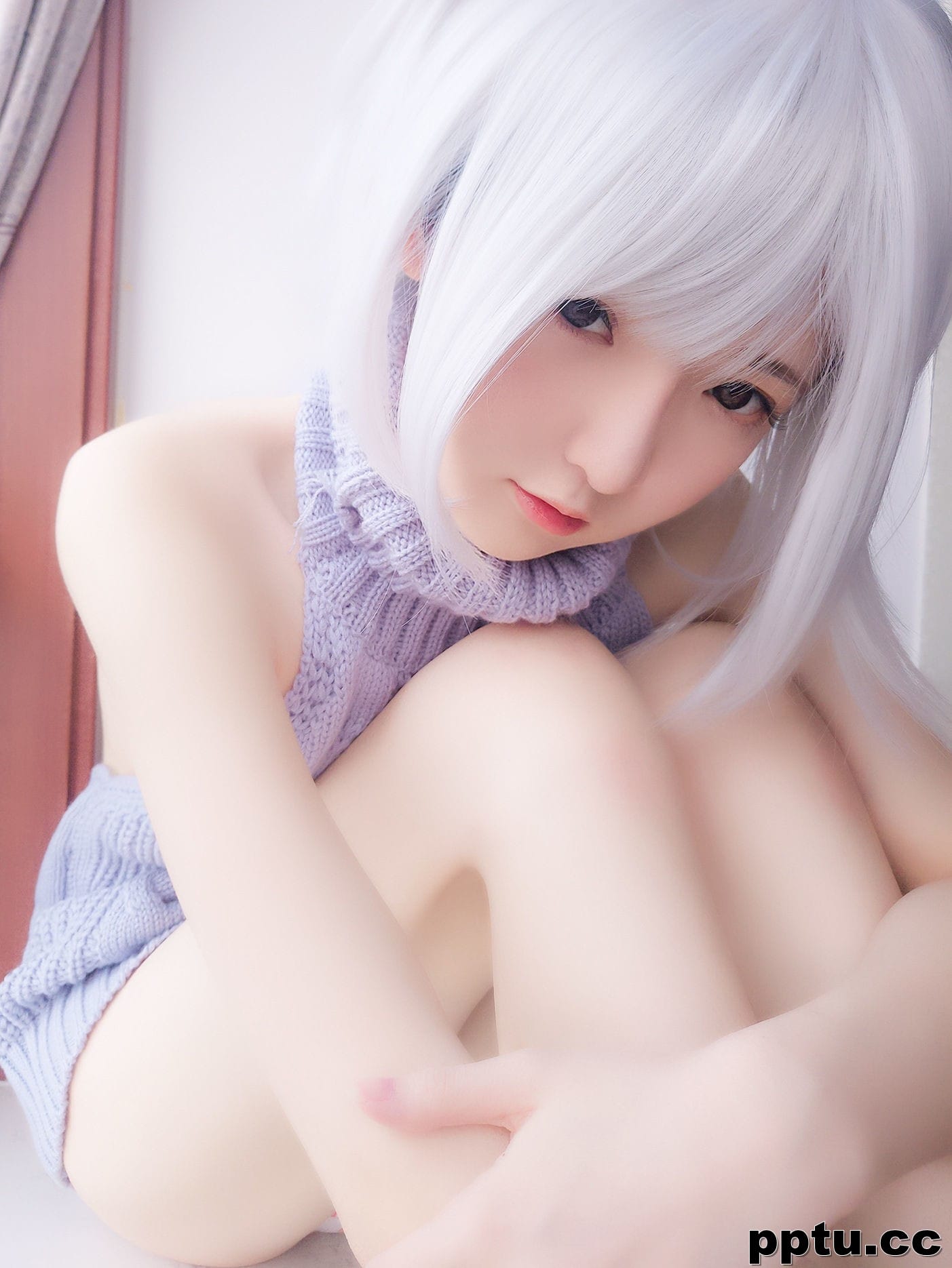 一小央泽《毛衣》 [萝莉COS] 写真集