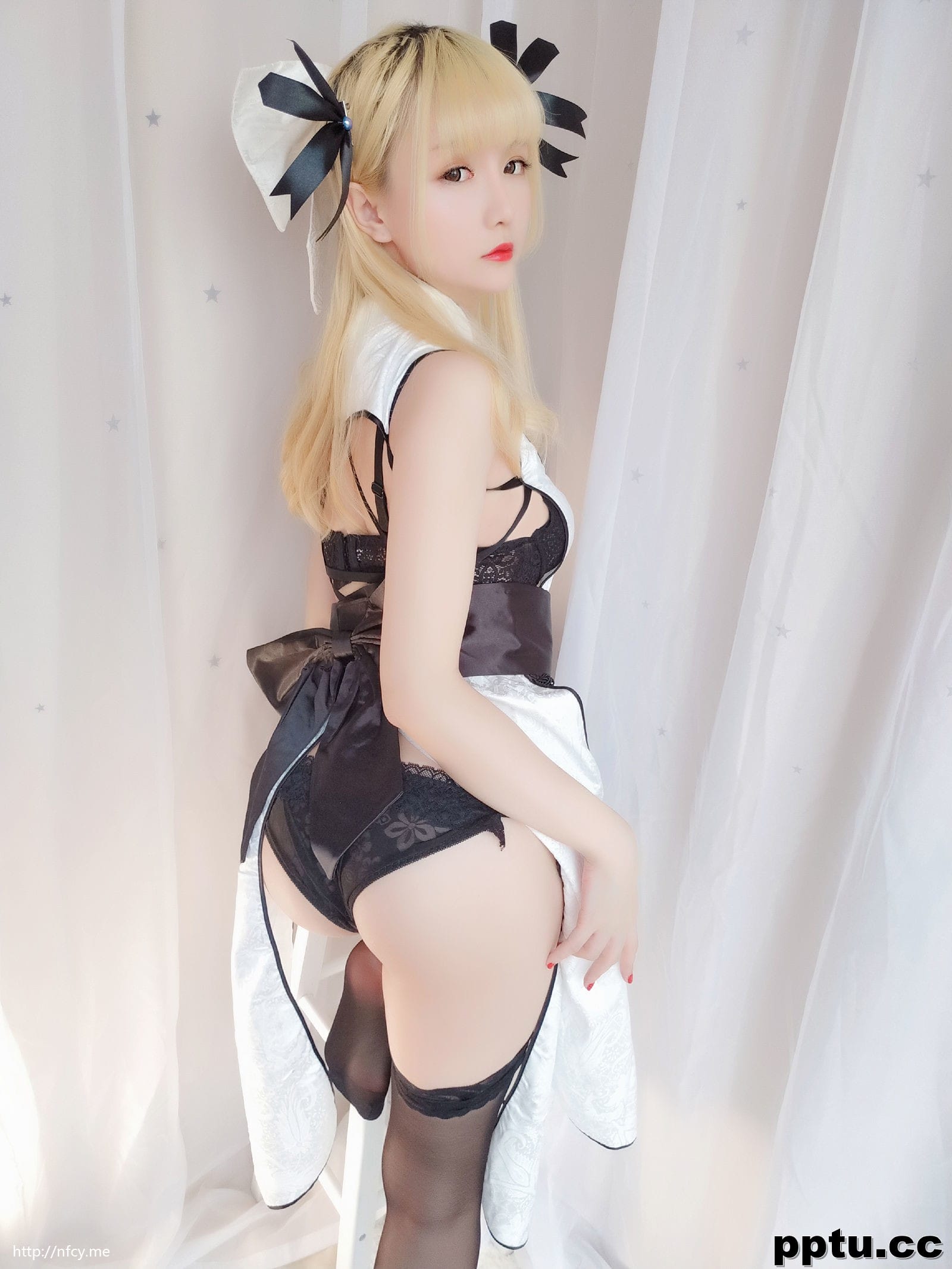 星之迟迟《优雅旗袍包》 [福利COSPLAY] 写真集