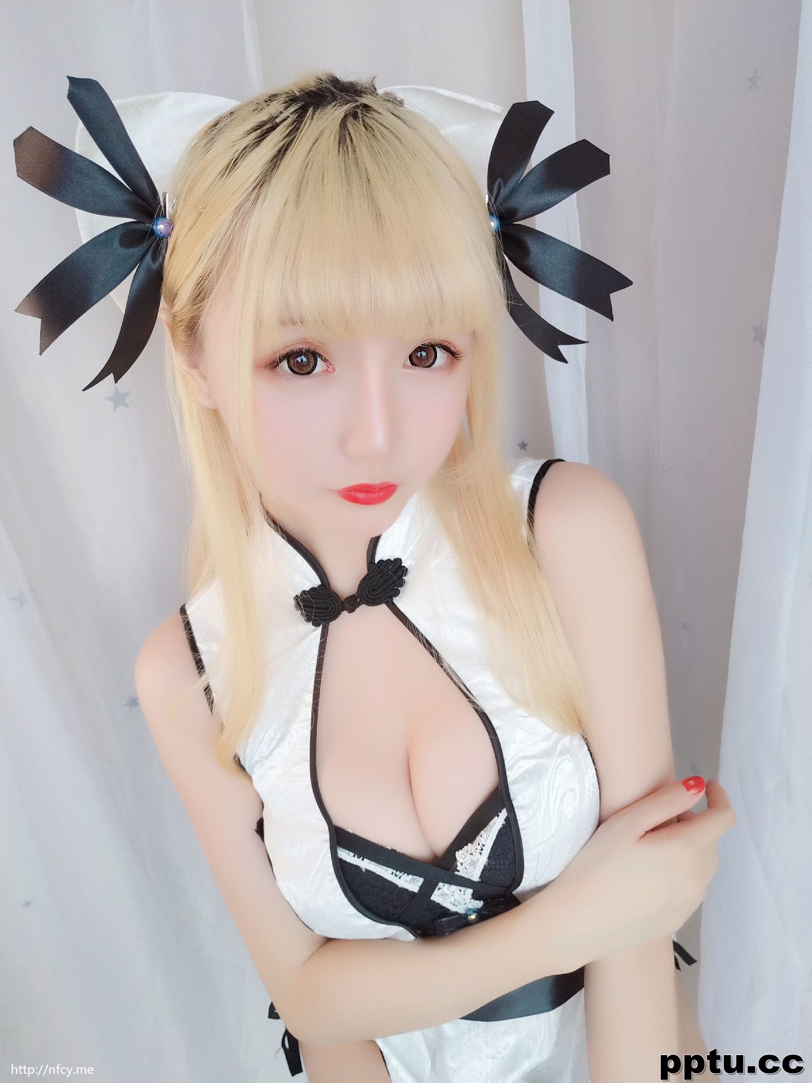 星之迟迟《优雅旗袍包》 [福利COSPLAY] 写真集