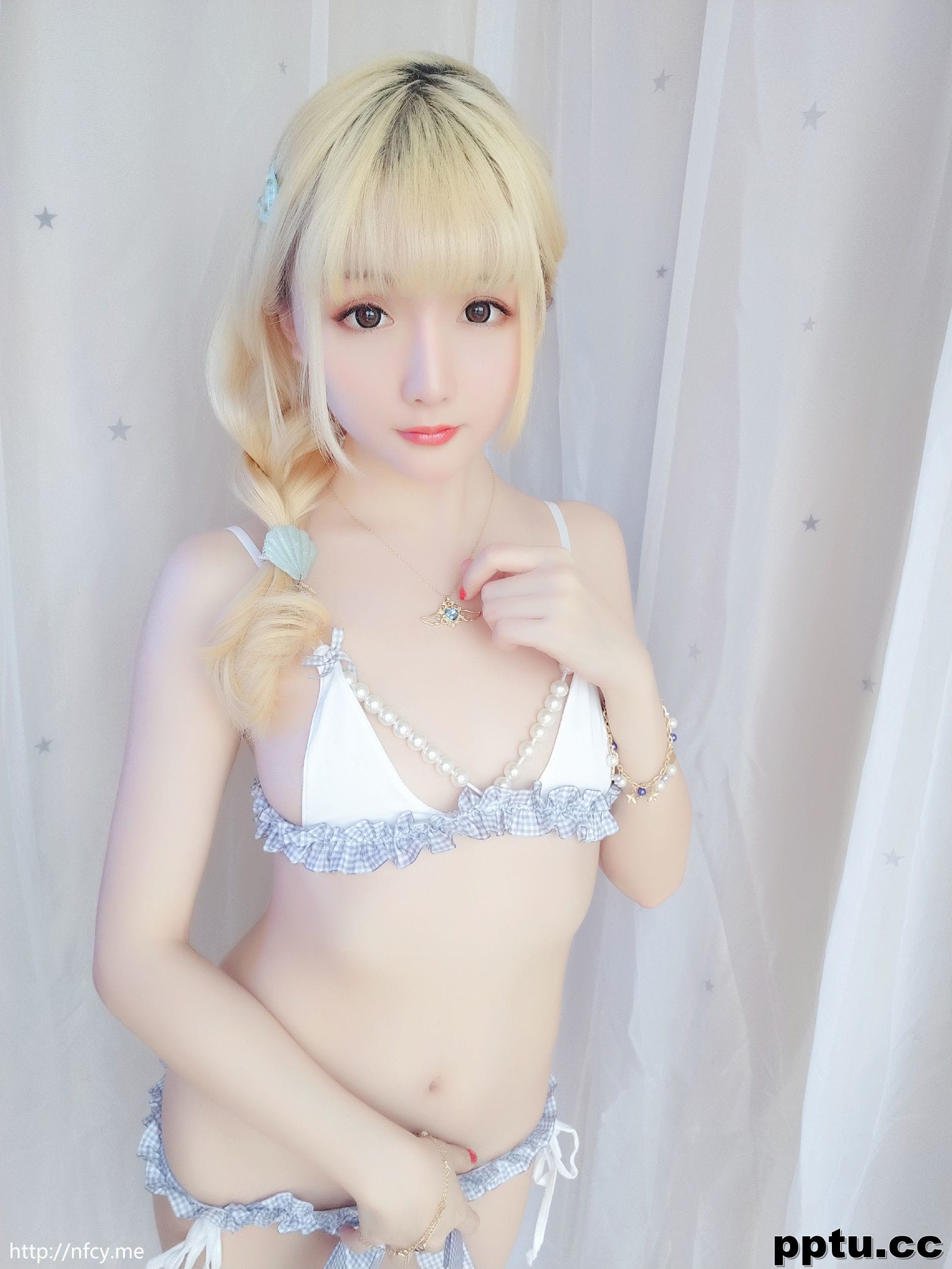 星之迟迟《人鱼小姐包》 [萝莉COS] 写真集