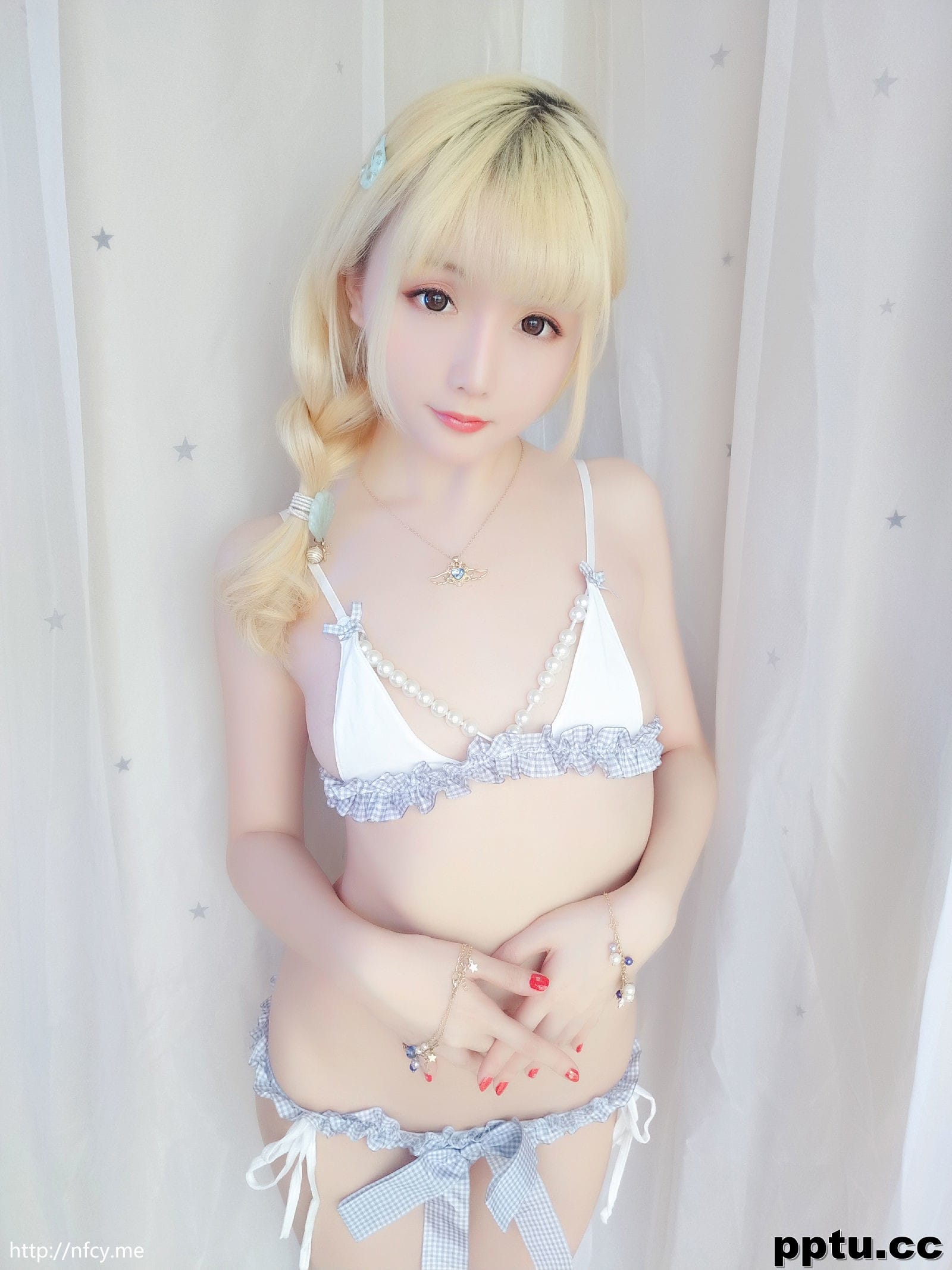 星之迟迟《人鱼小姐包》 [萝莉COS] 写真集