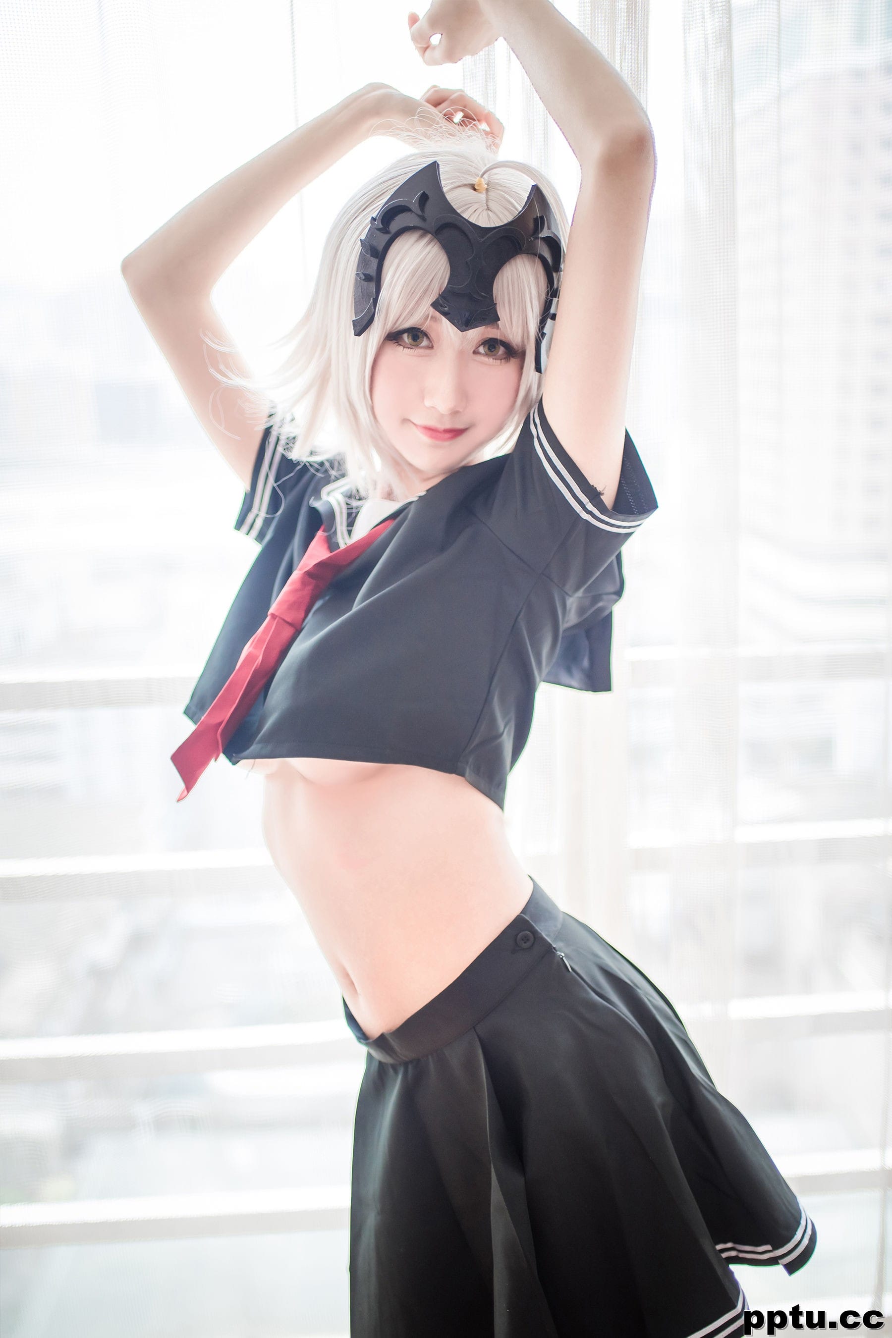 木绵绵OwO《贞德（黑）》 [萝莉COS] 写真集