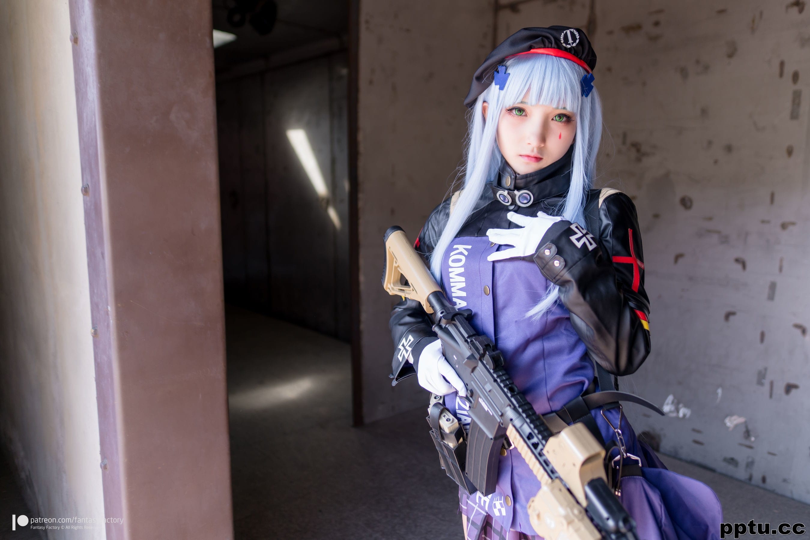 小丁Cosplay《魔女+浴池+黑丝》 [Fantasy Factory] 写真集