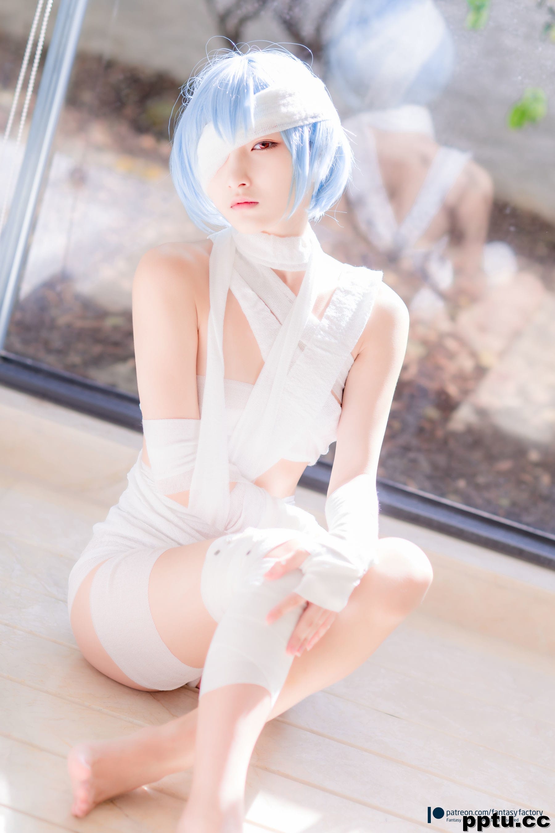 小丁Cosplay《魔女+浴池+黑丝》 [Fantasy Factory] 写真集