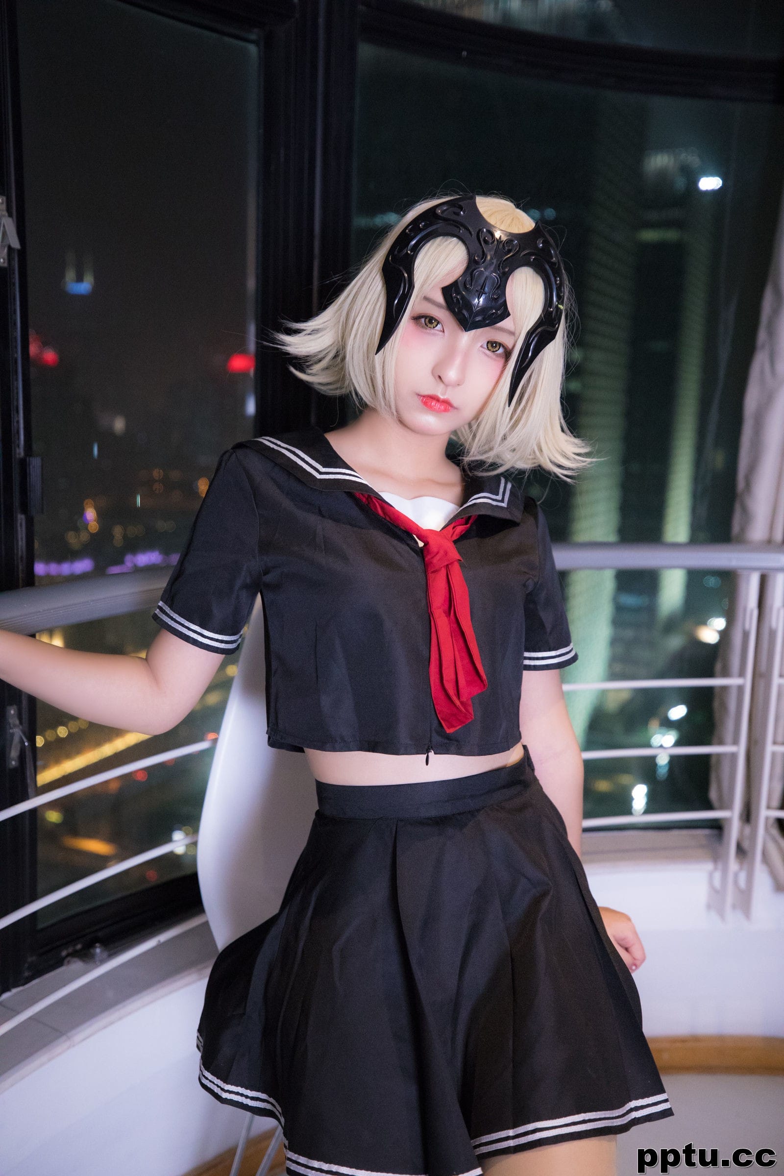 神楽坂真冬《放课后》 [萝莉COSPLAY] 写真集