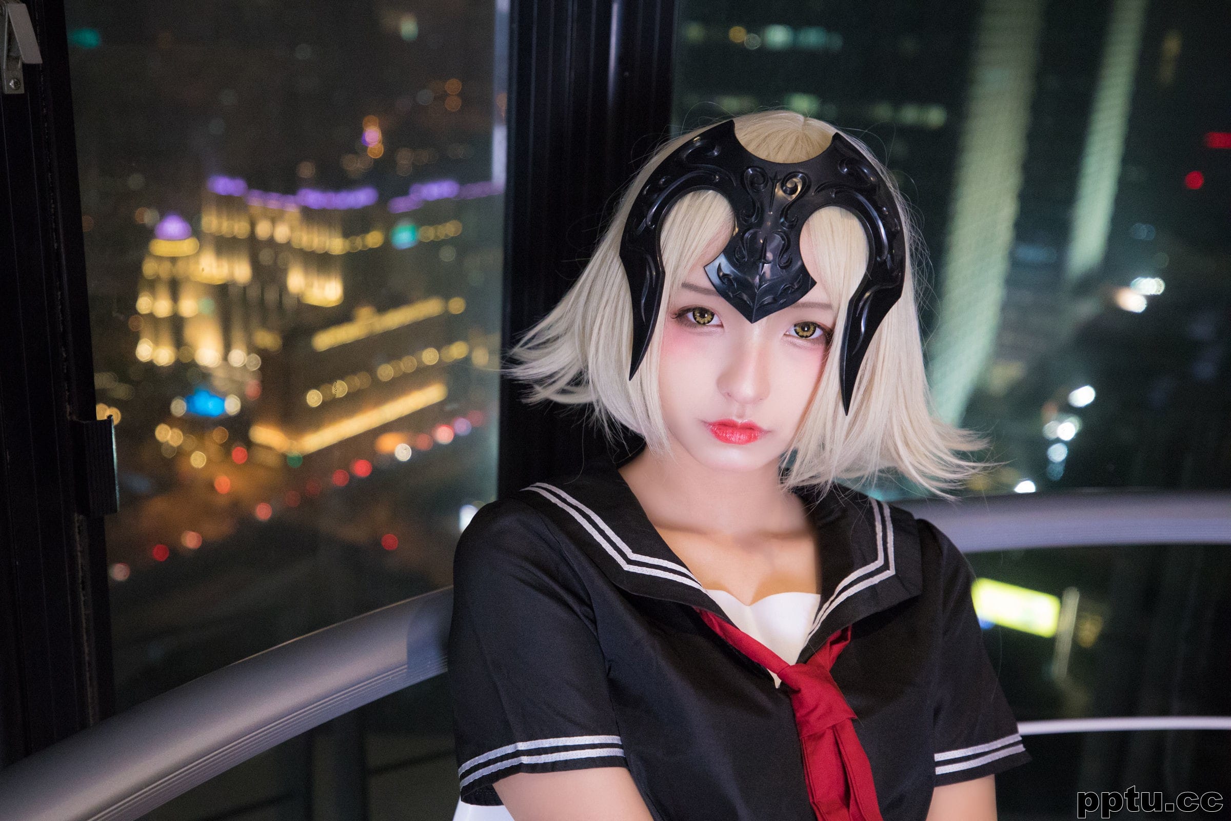 神楽坂真冬《放课后》 [萝莉COSPLAY] 写真集