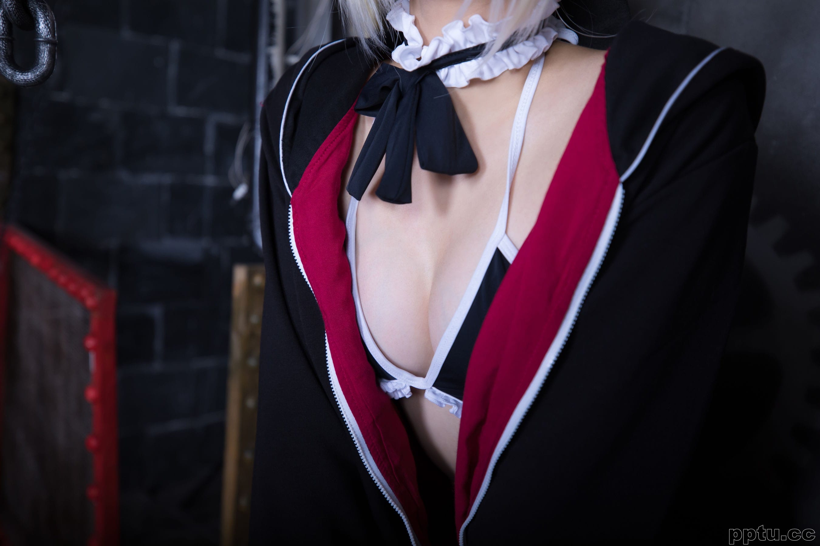 神楽坂真冬《绝对服从(Fate Grand Order)》  [COSPLAY少女] 写真集