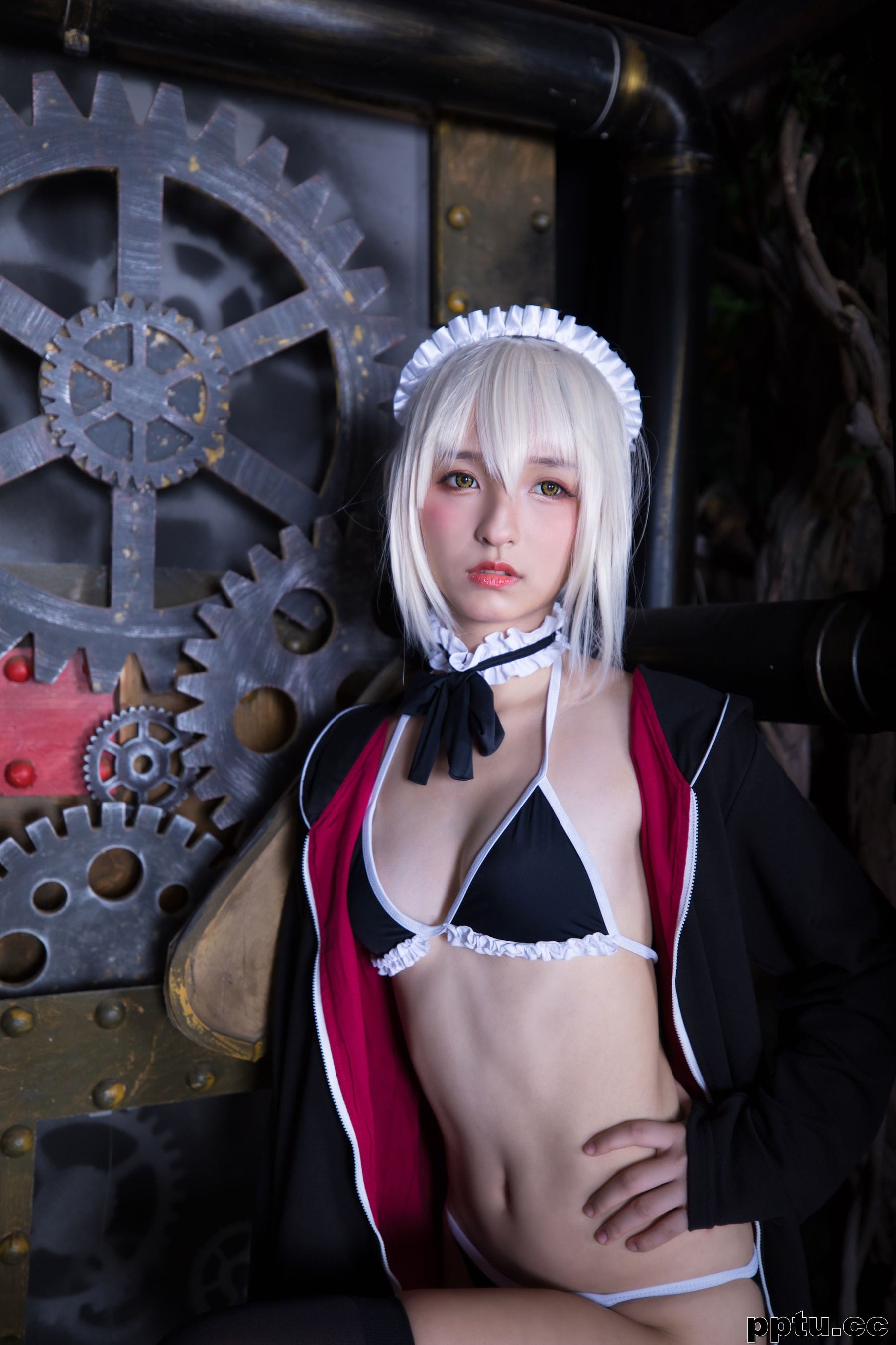 神楽坂真冬《绝对服从(Fate Grand Order)》  [COSPLAY少女] 写真集
