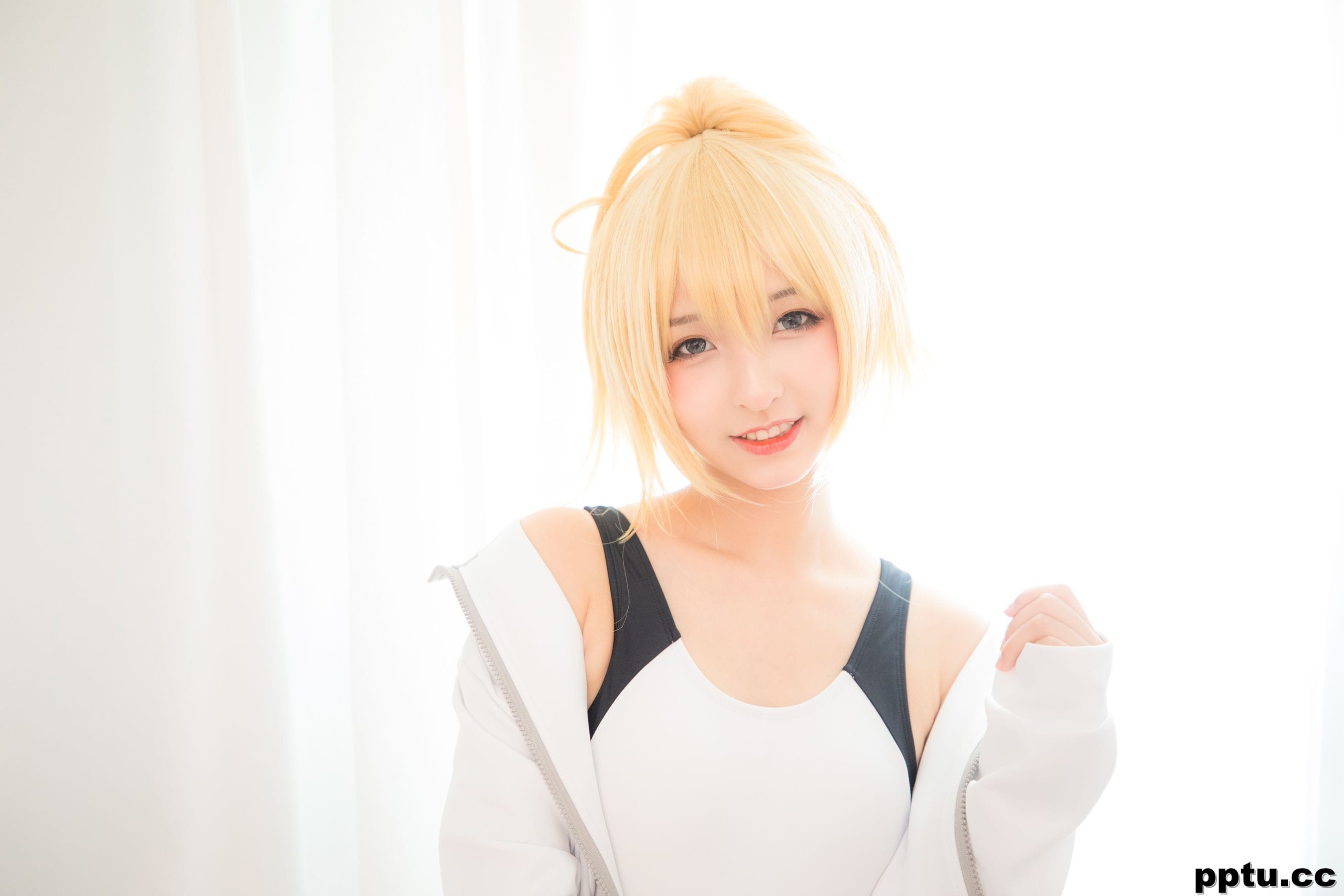 神楽坂真冬《贞德泳装》  [COSPLAY少女] 写真集