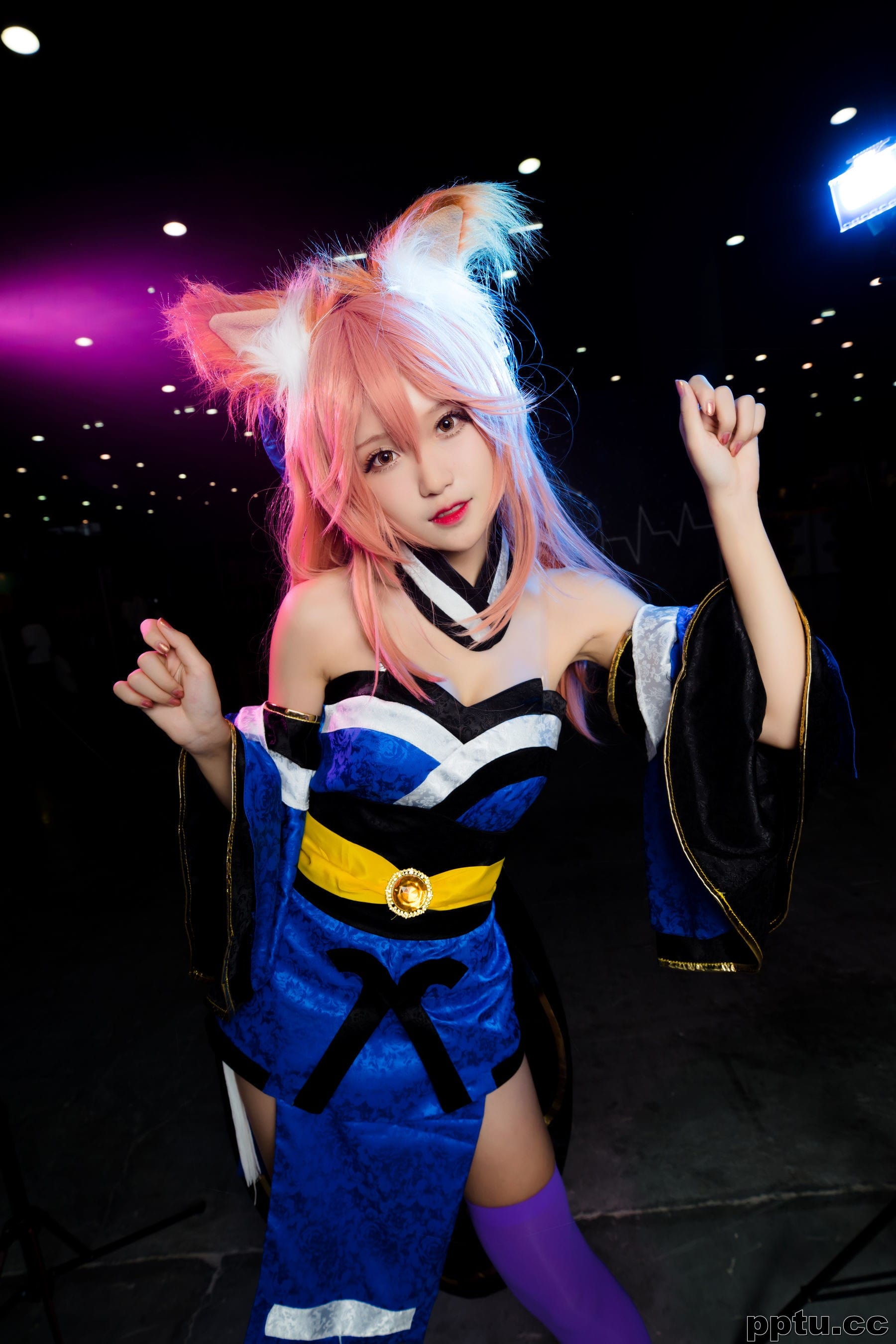 腐团儿Ikaros《霞之丘诗羽+玉藻前+甄姬》 [萝莉COS] 写真集