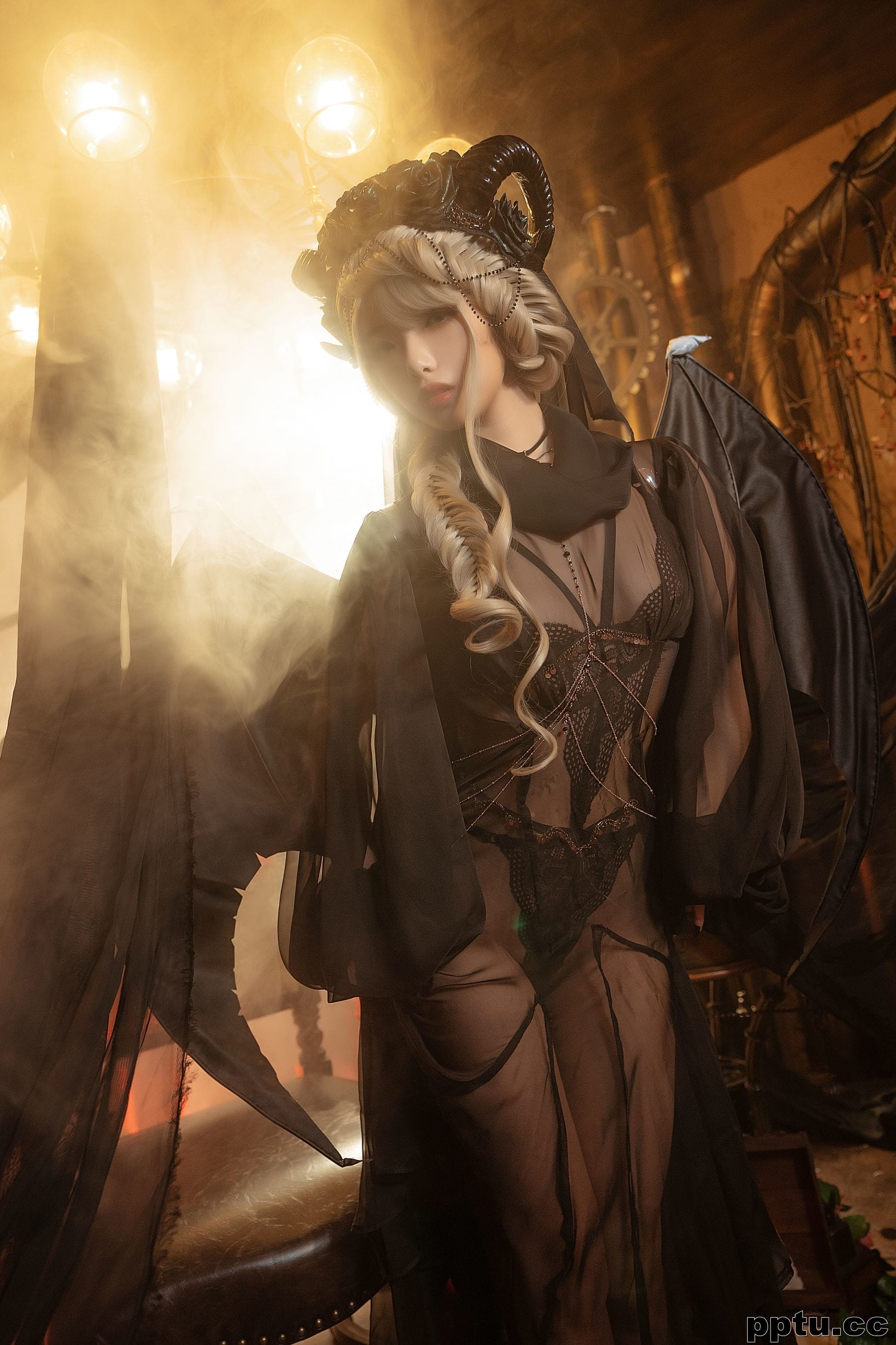 雯妹《魅魔 gothic devil》 [COSPLAY福利] 写真集