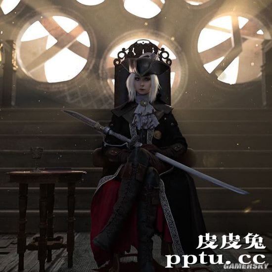 《黑魂》《血源》联动COS 老猎人看上了防火女？