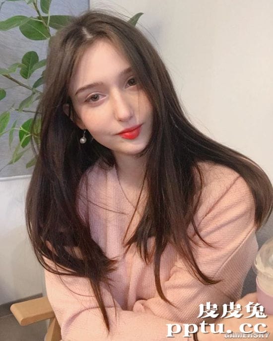 小身材蕴含大能量 19岁土耳其高颜值网红少女