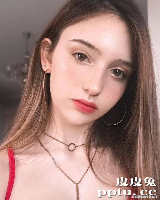 小身材蕴含大能量 19岁土耳其高颜值网红少女