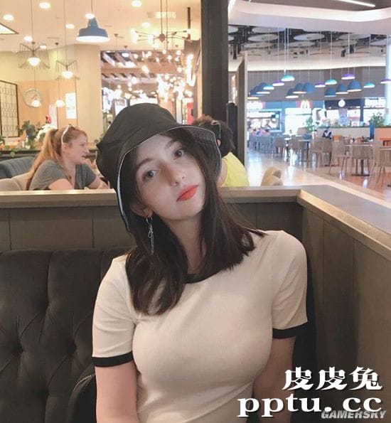 小身材蕴含大能量 19岁土耳其高颜值网红少女