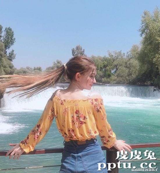 小身材蕴含大能量 19岁土耳其高颜值网红少女